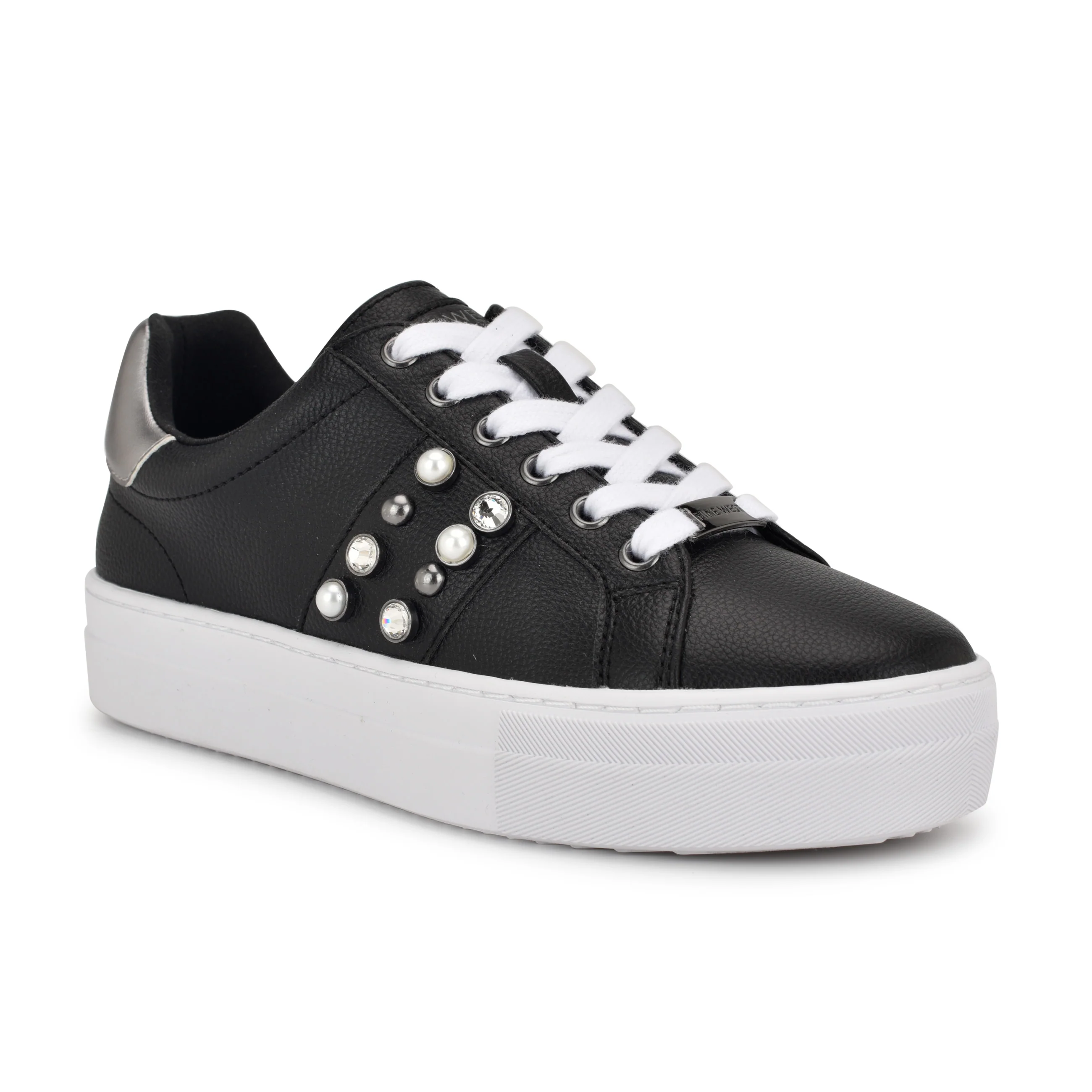 Gripes Laceup Sneaker