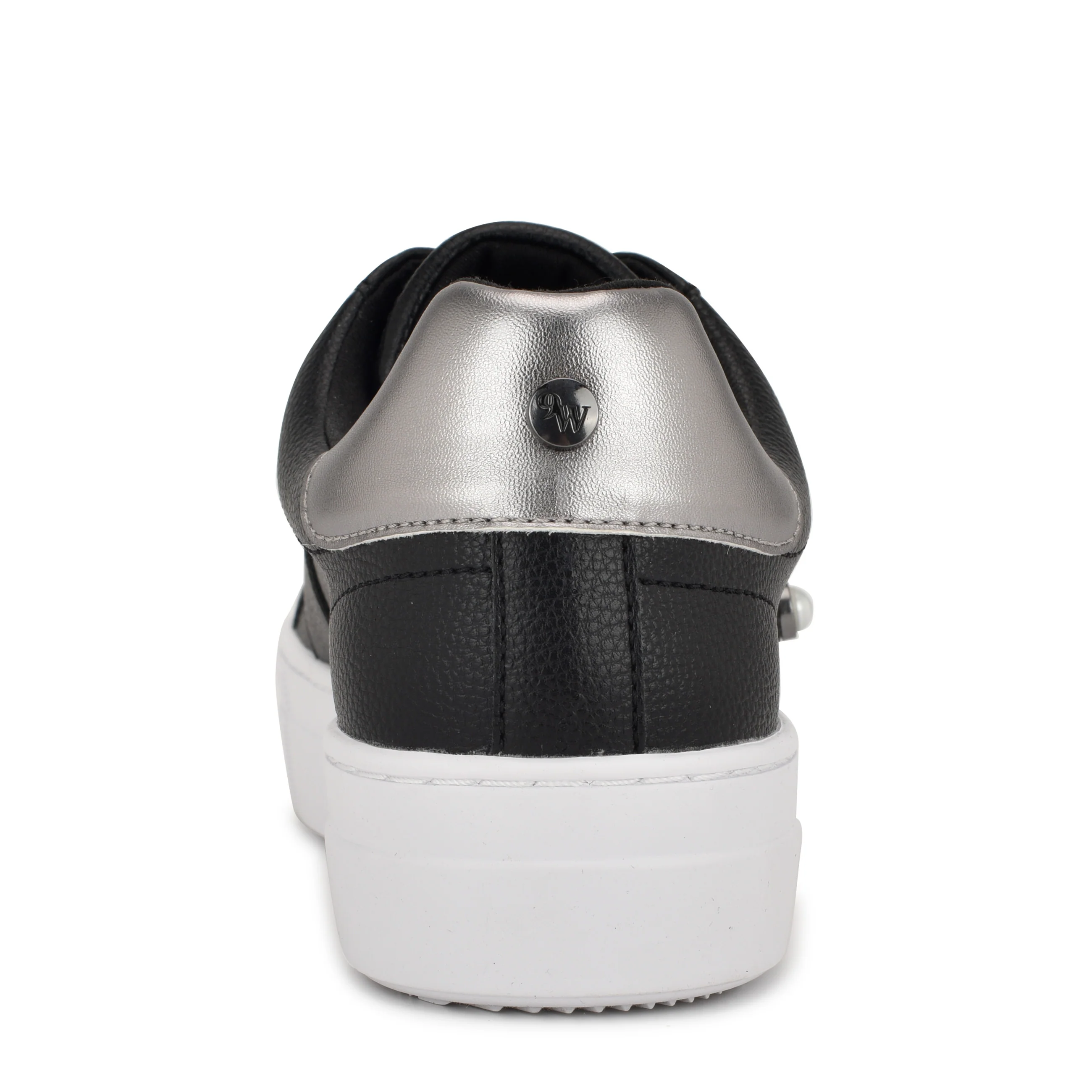 Gripes Laceup Sneaker