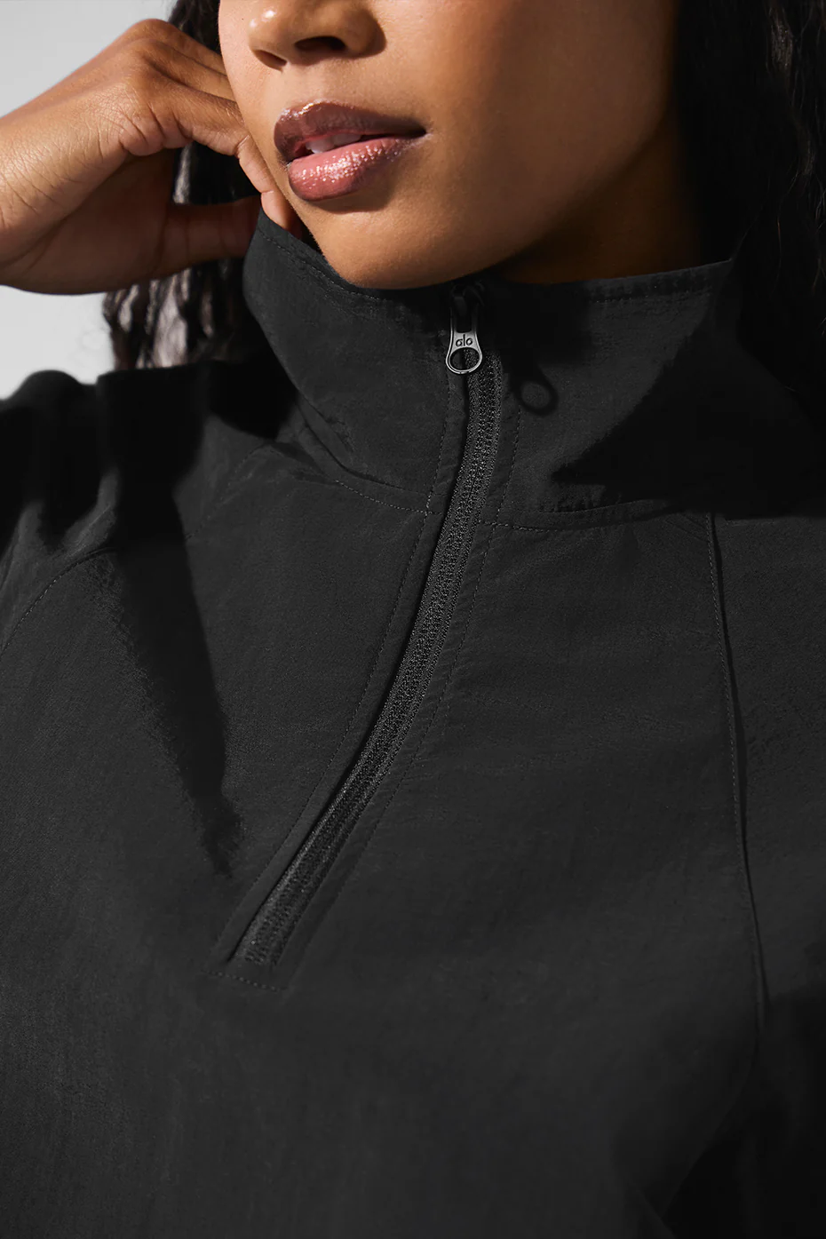 Cropped 1/4 Zip Alumni Pullover - Black