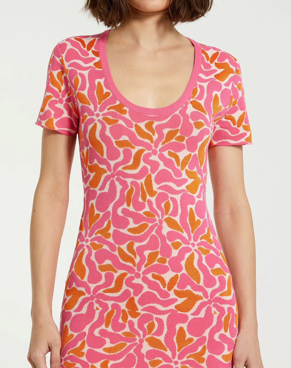 Short Sleeve Scoop Neck Floral Knit Maxi Dress - FINAL SALE