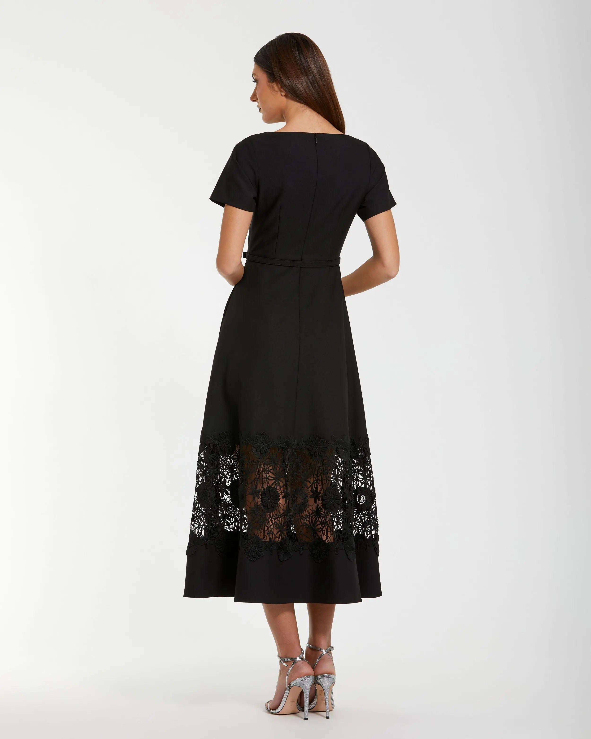 Crepe Boat Neck Midi Dress With Belt