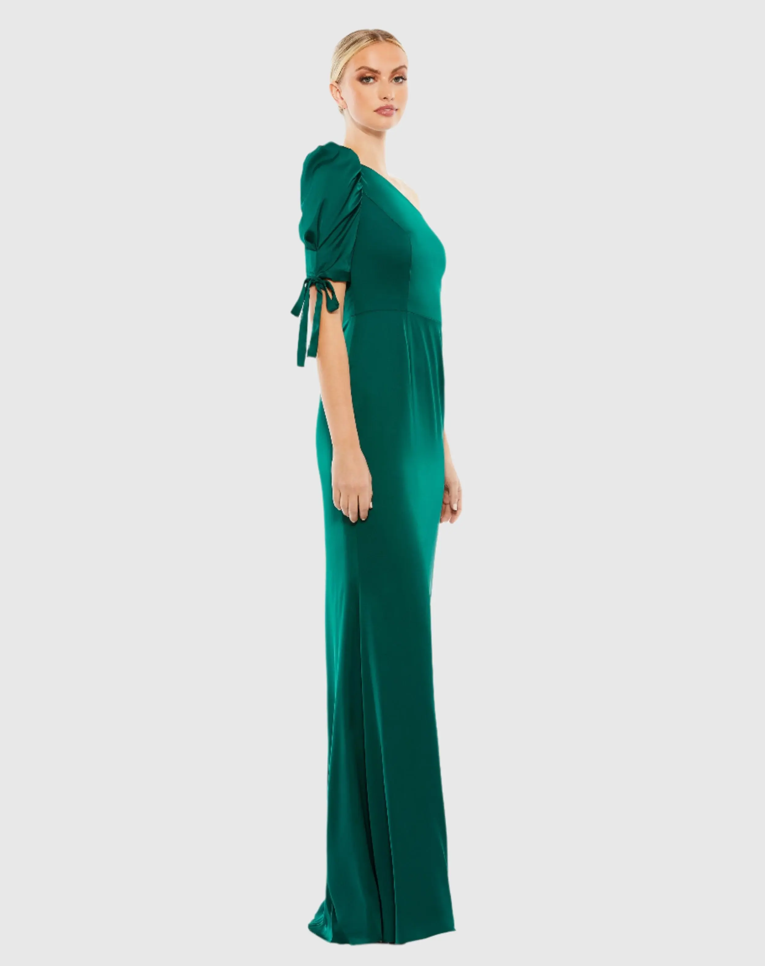 Green Satin One Shoulder Puff Sleeve Trumpet Gown
