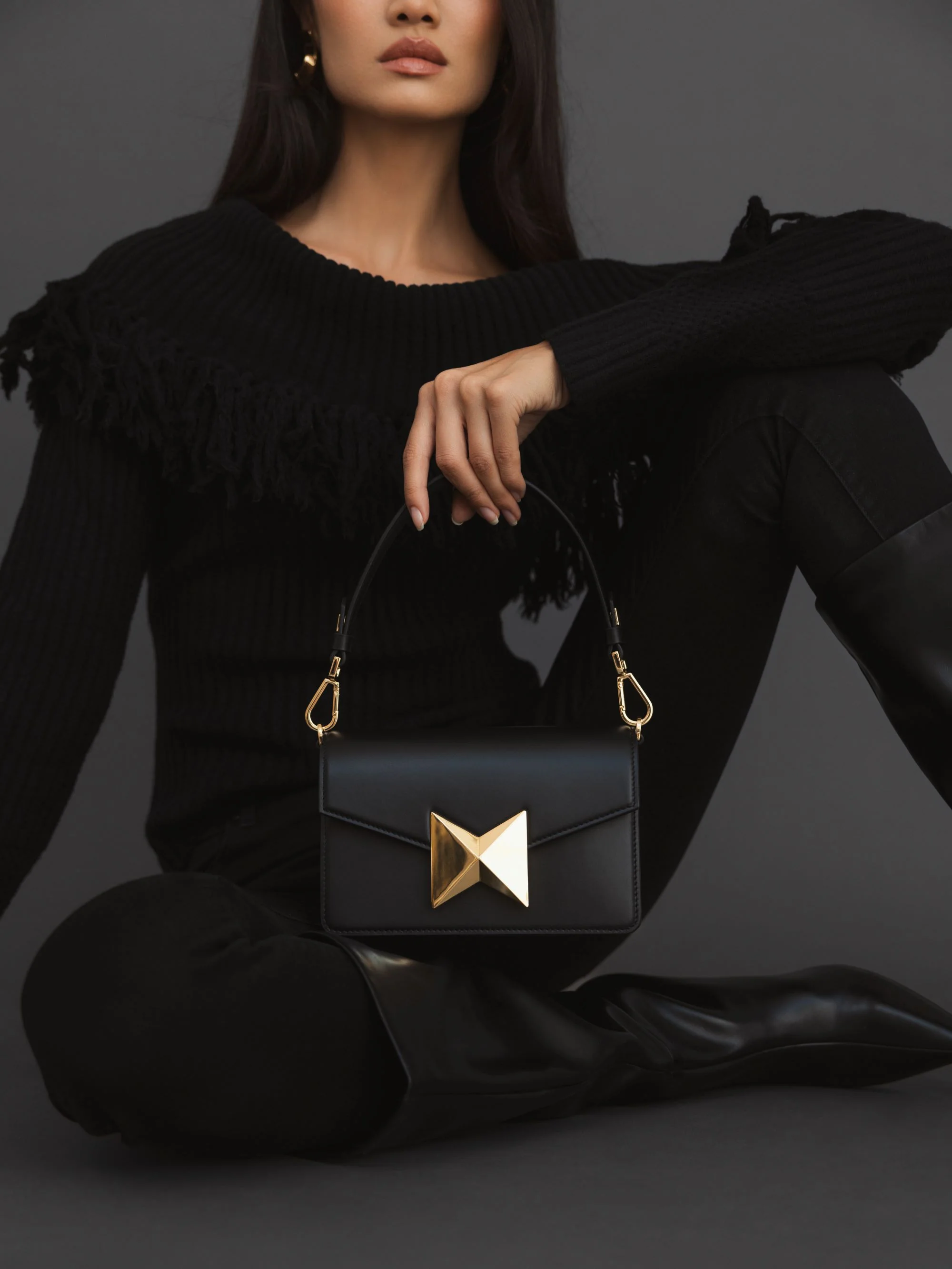 Classic Leather Shoulder Bag With Gold Hardware