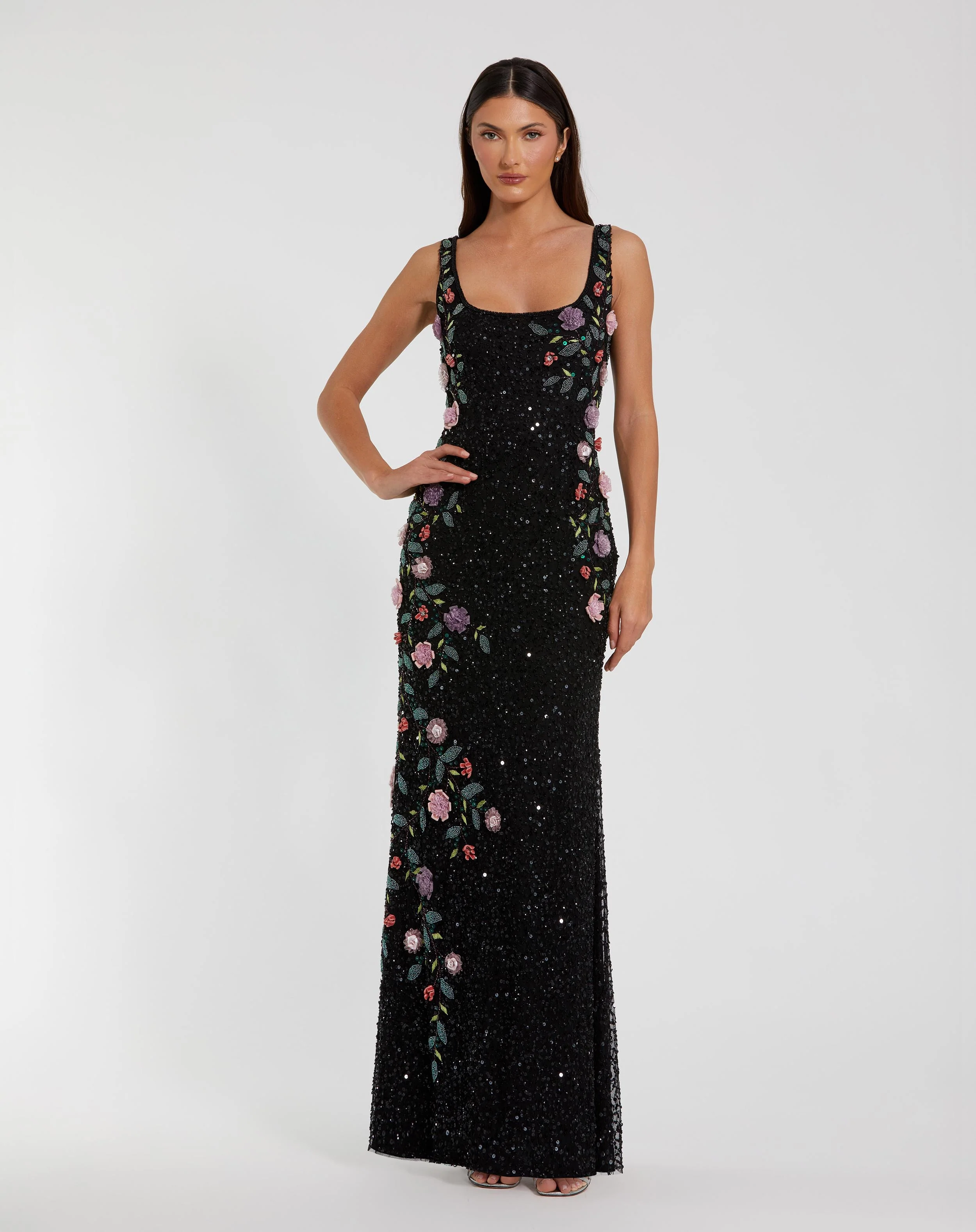 Black Floral Beaded Mesh Scoop Neck Sleeveless Gown