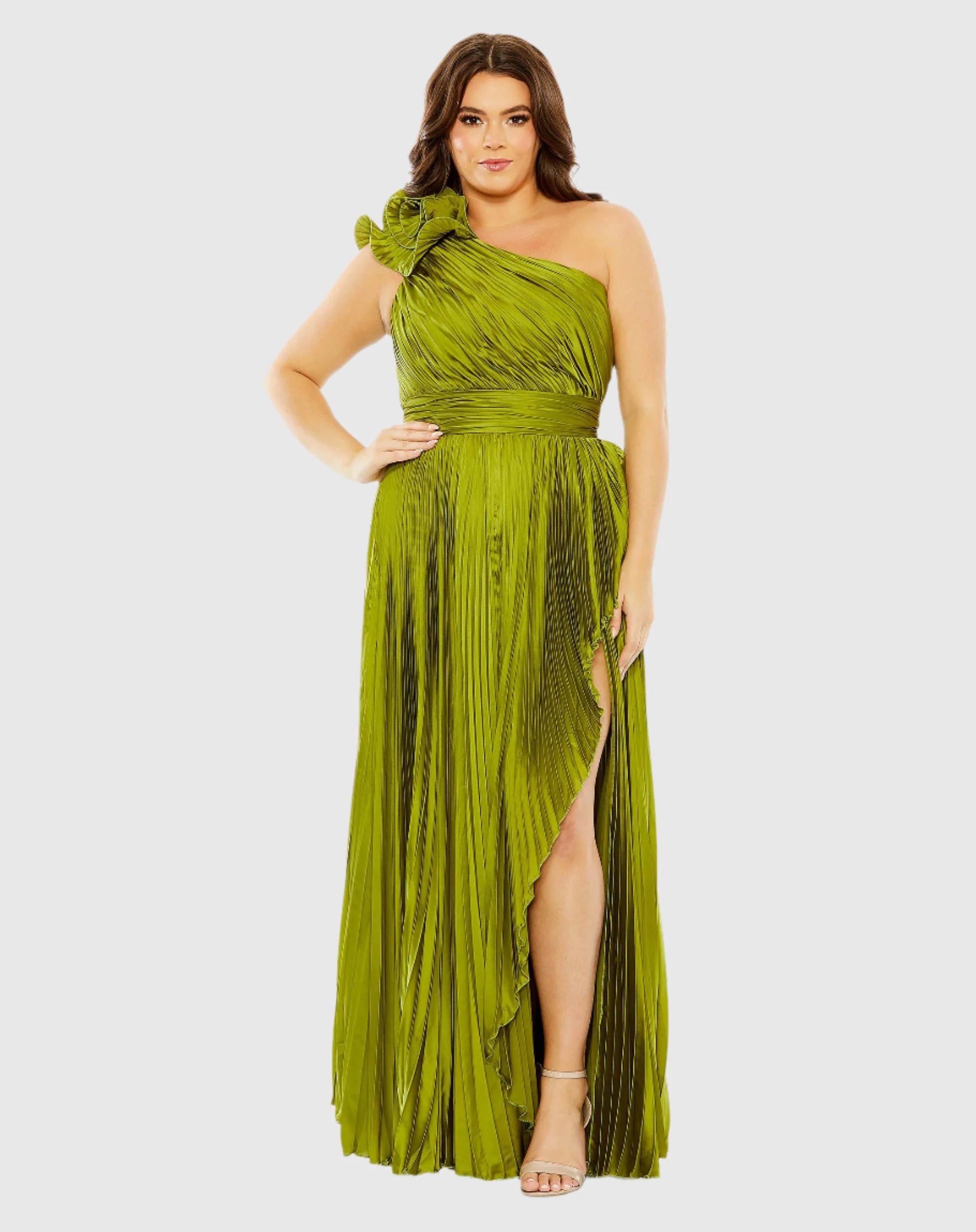 Green Pleated One Shoulder Rosette Detail Gown (Plus)