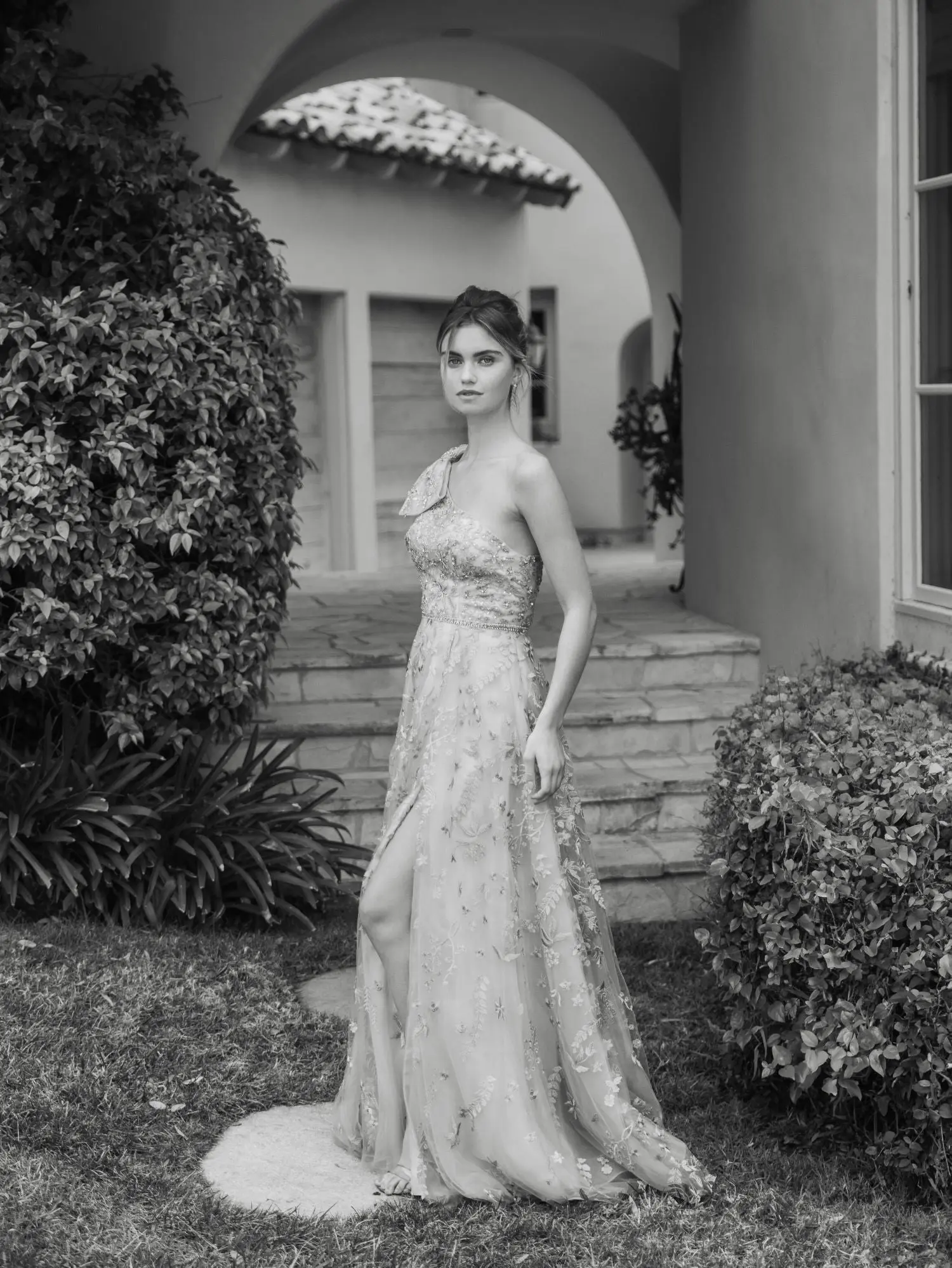 Green Embellished Bow One Shoulder A Line Gown