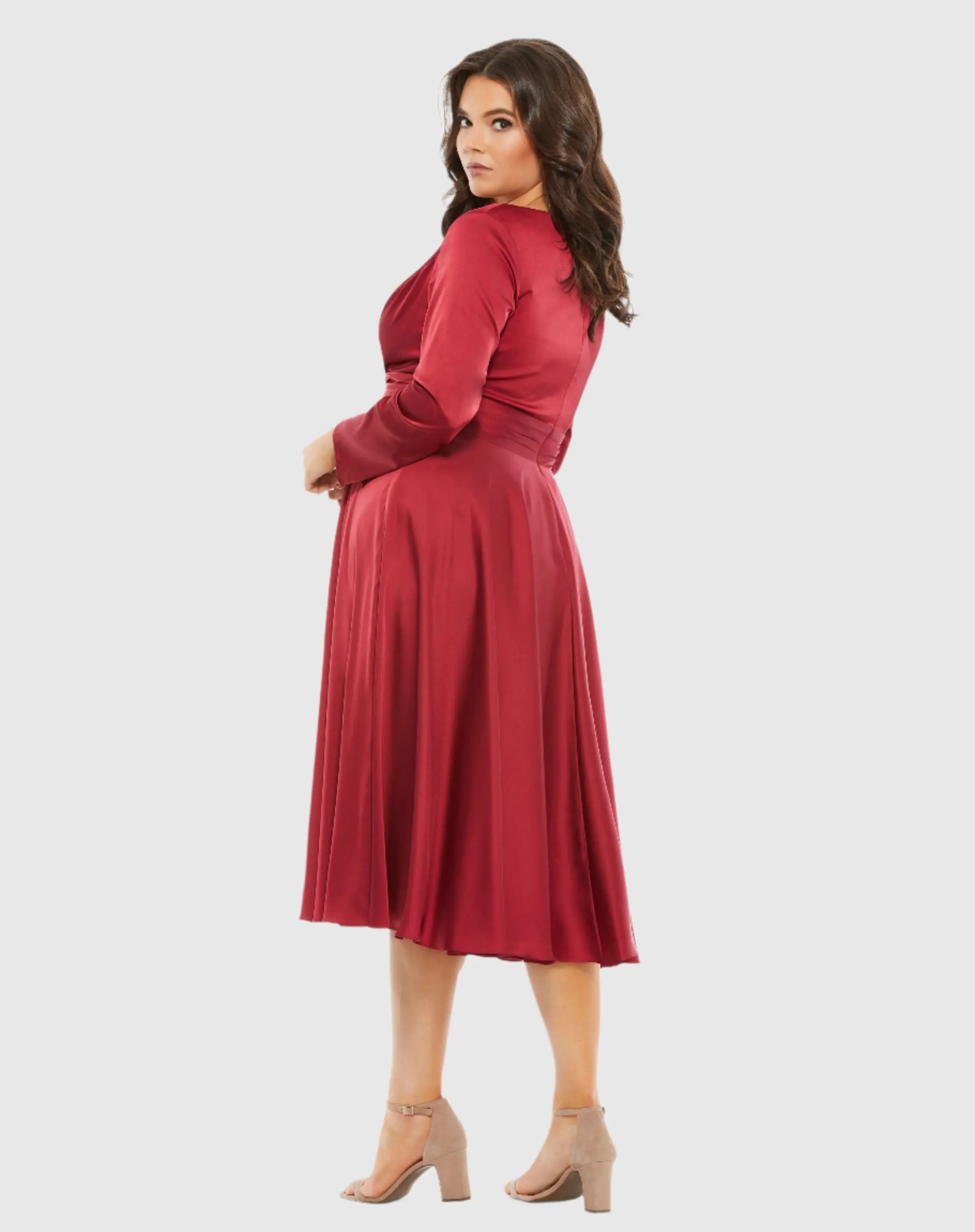 Satin Long Sleeve Sweetheart Flowy Midi Dress (Plus)