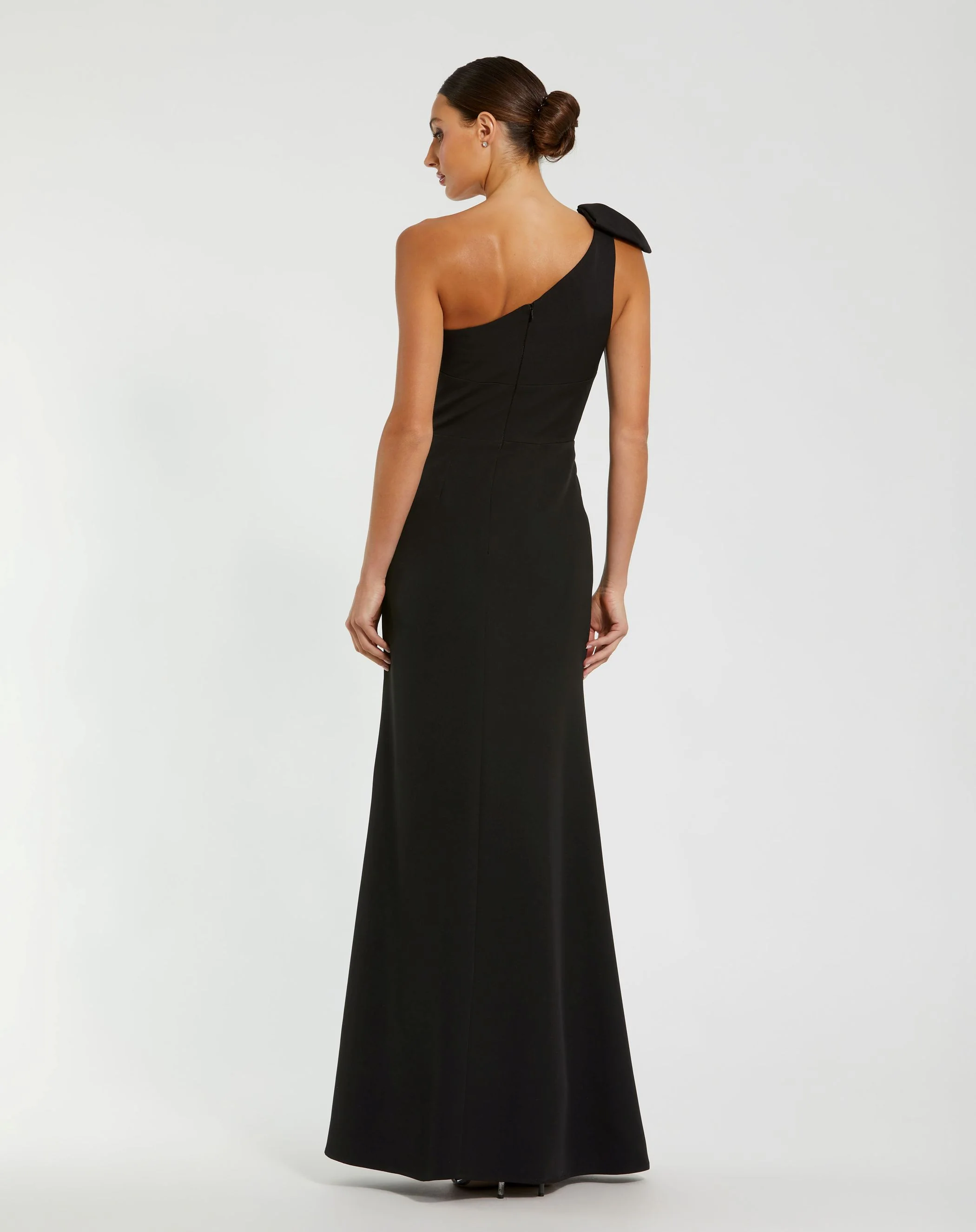 Black Crepe One Shoulder Fitted Gown With Bow