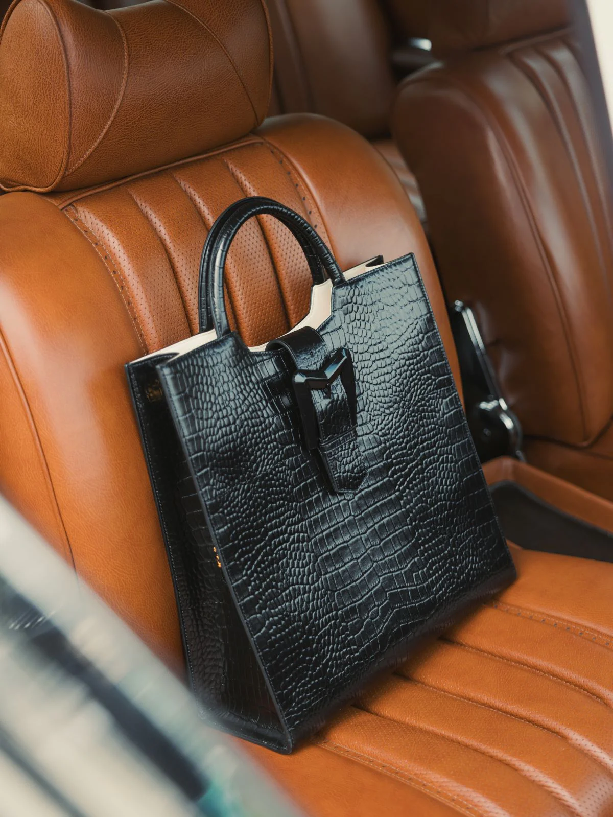 Buckled Maxi Croco Black Leather Tote Bag