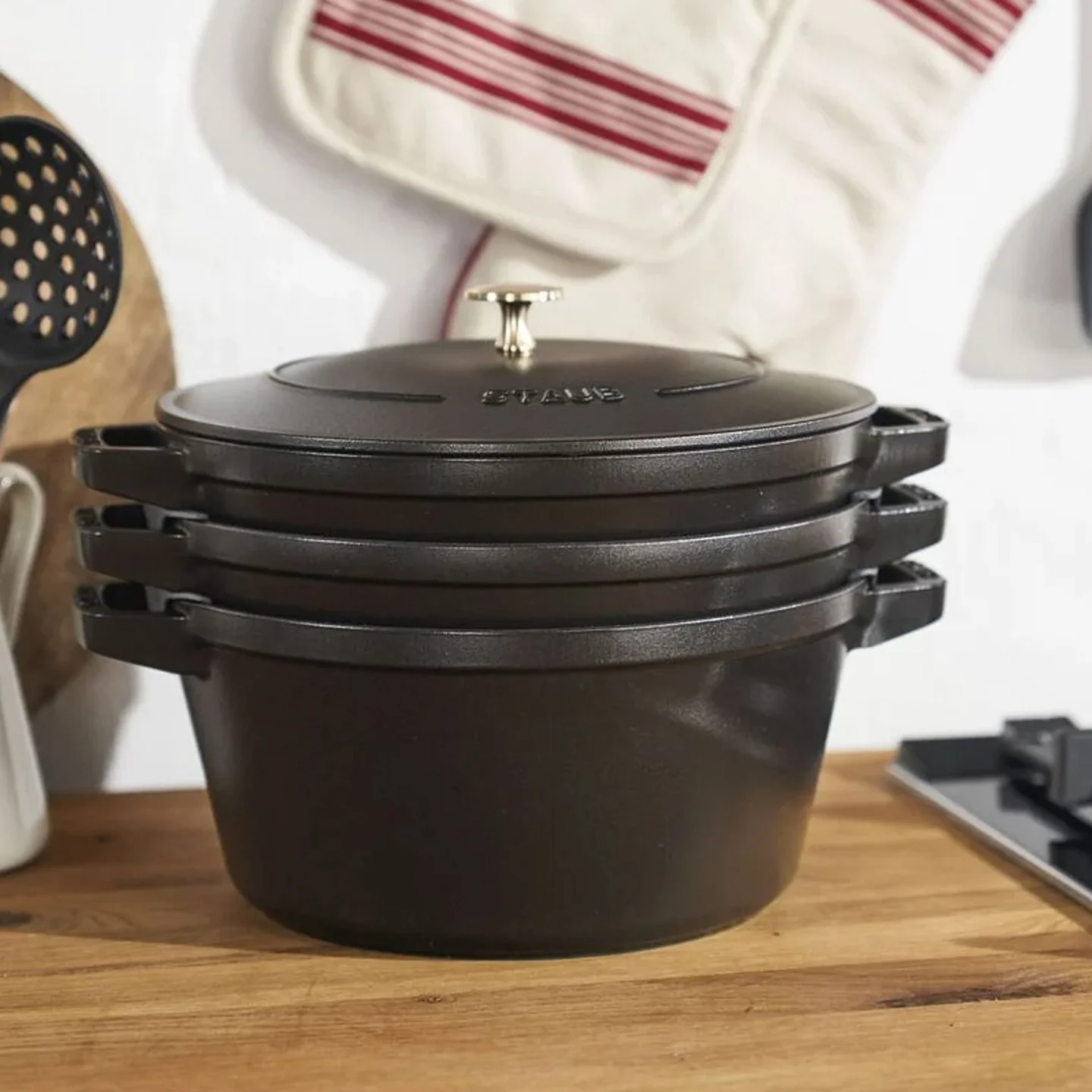 Staub Stackable 3 Piece Pot Set / Black