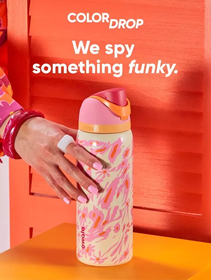Owala Funky Floral 32oz. FreeSip Limited Edition