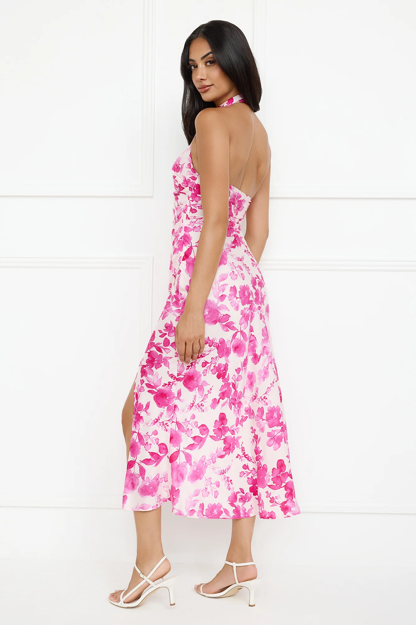 Cupid��s Kiss Halter Midi Dress Pink