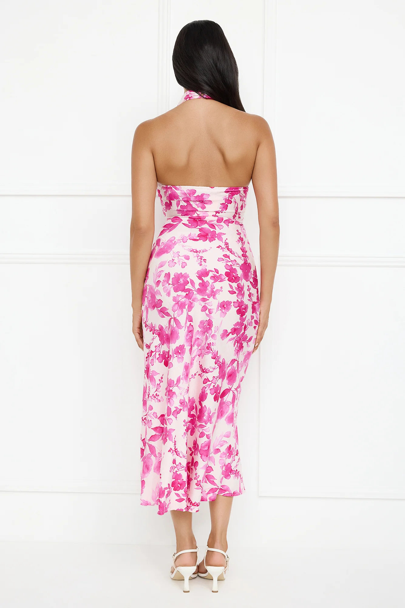 Cupid��s Kiss Halter Midi Dress Pink