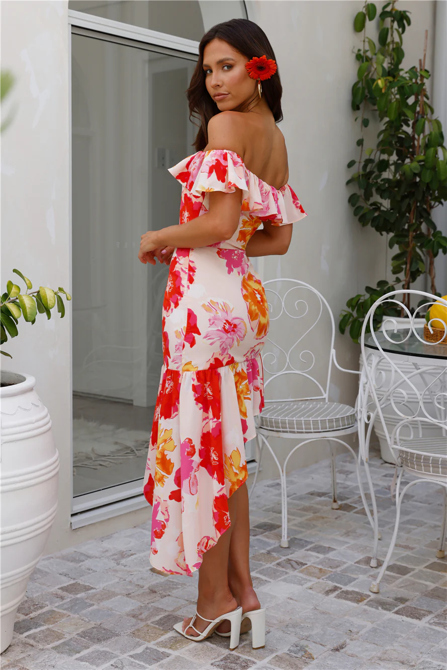 HELLO MOLLY Vibrance Of Her Off Shoulder Midi Dress Print