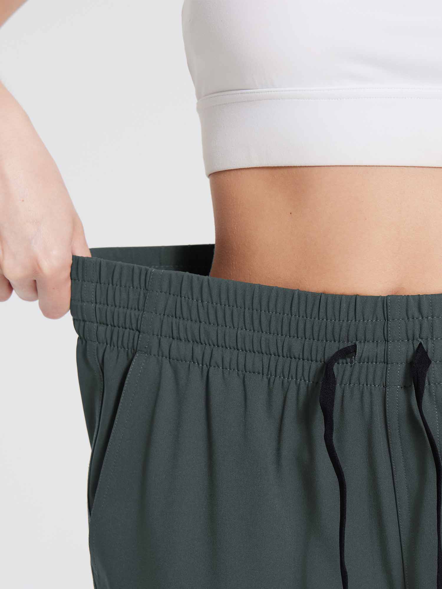 Laureate Utility Big Pocket Straight-Leg Pants