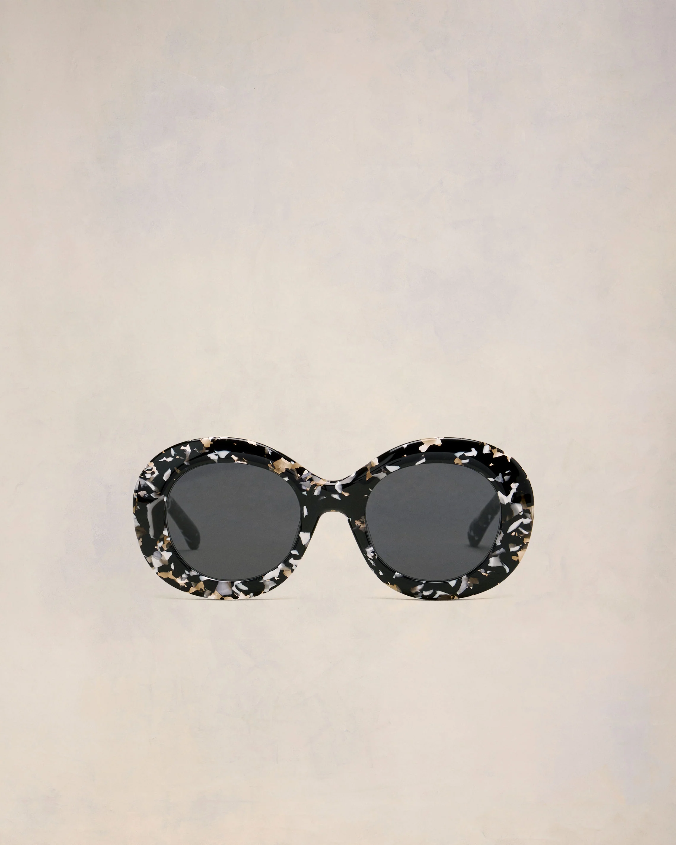 Rounded Ami de Coeur Sunglasses