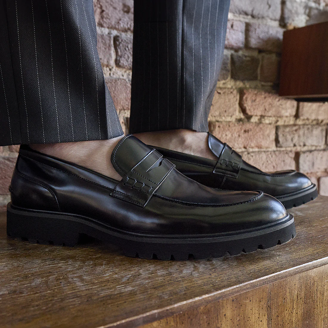 MAISONN BLACK LEATHER