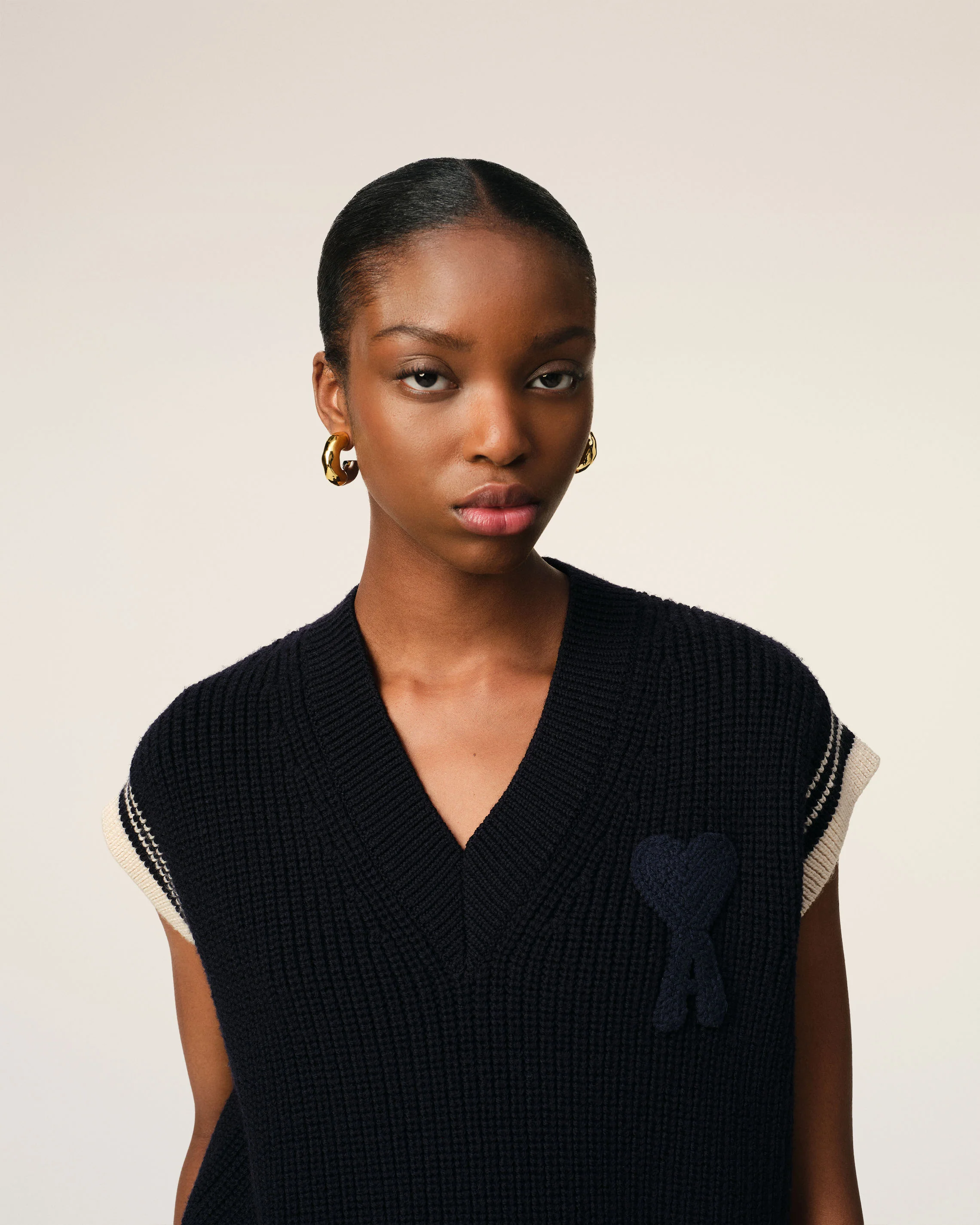 Navy Wool Ribbed Sleeveless V Neck Sweater