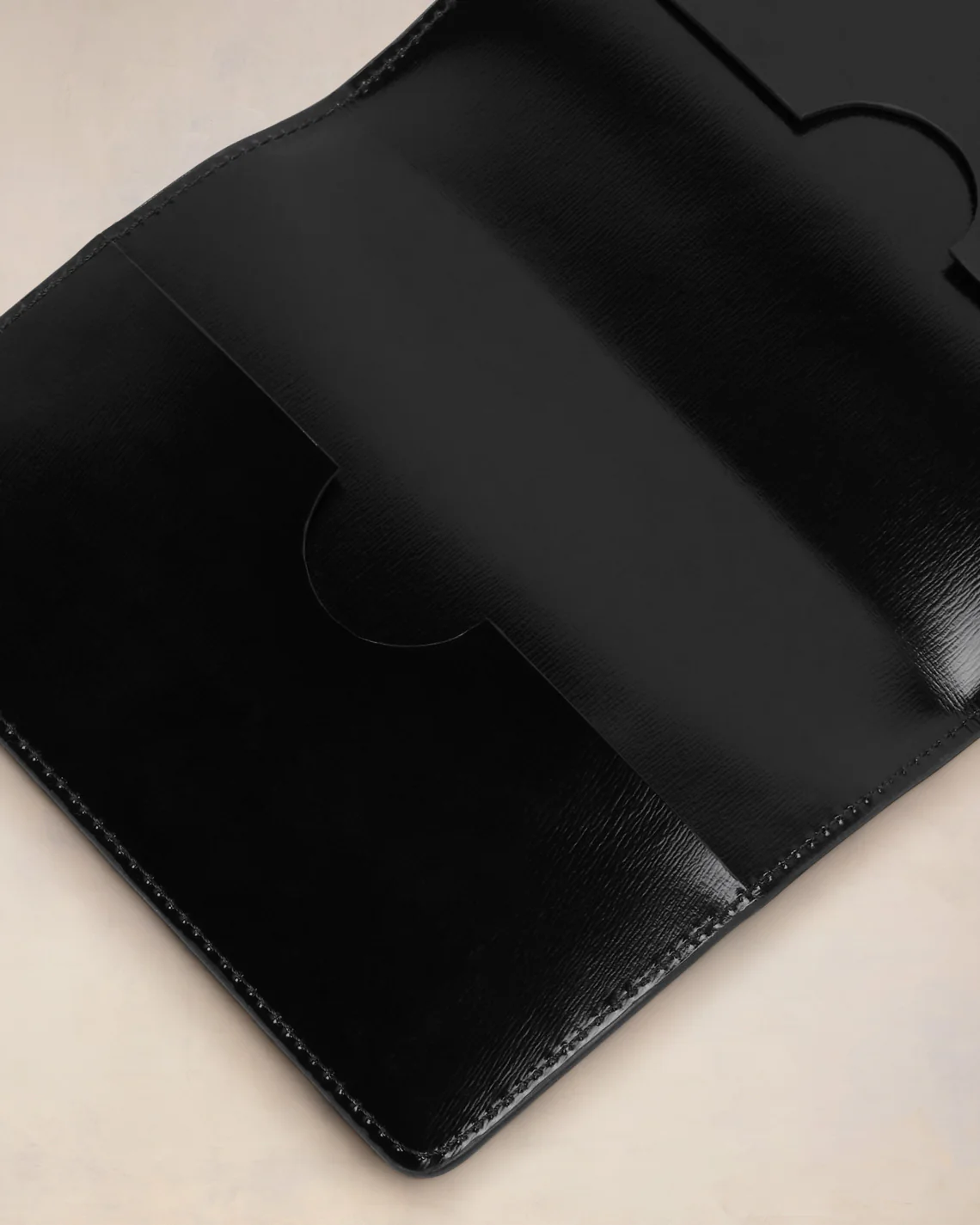 Ami de Coeur Passport Holder