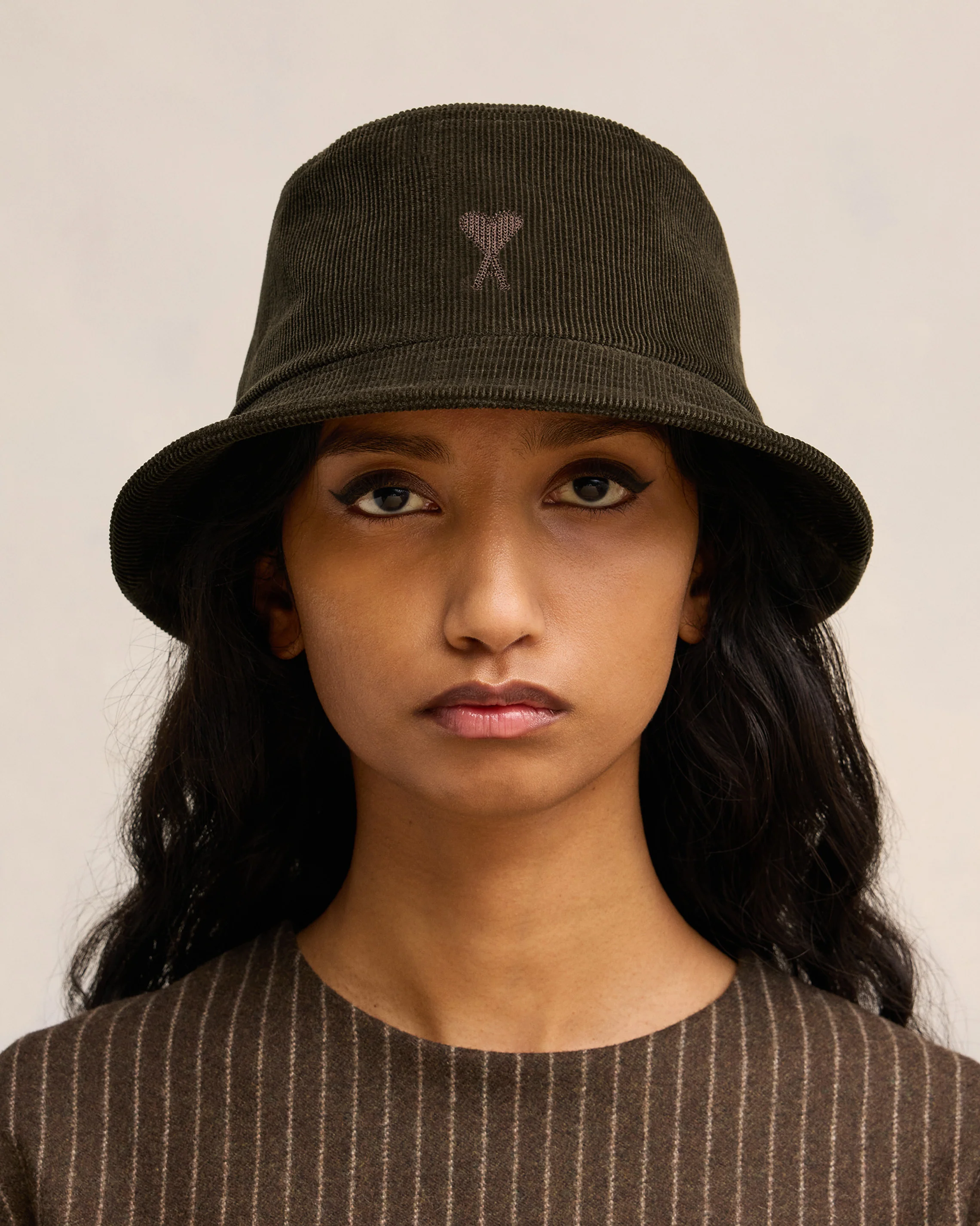 Tonal Ami de Coeur Embroidery Bucket Hat