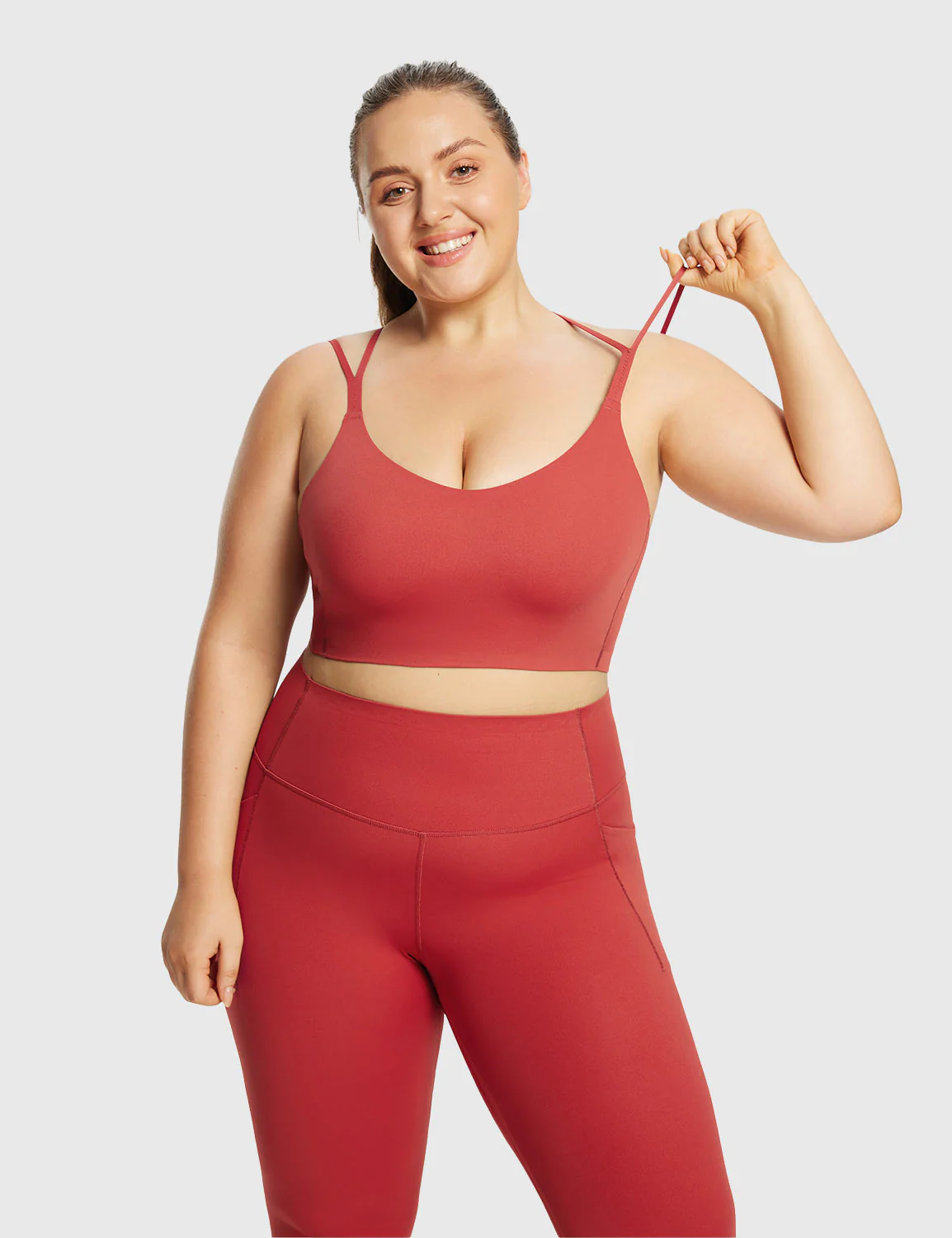 Freeleaf Cross-Strap Low-Impact Sports Bra