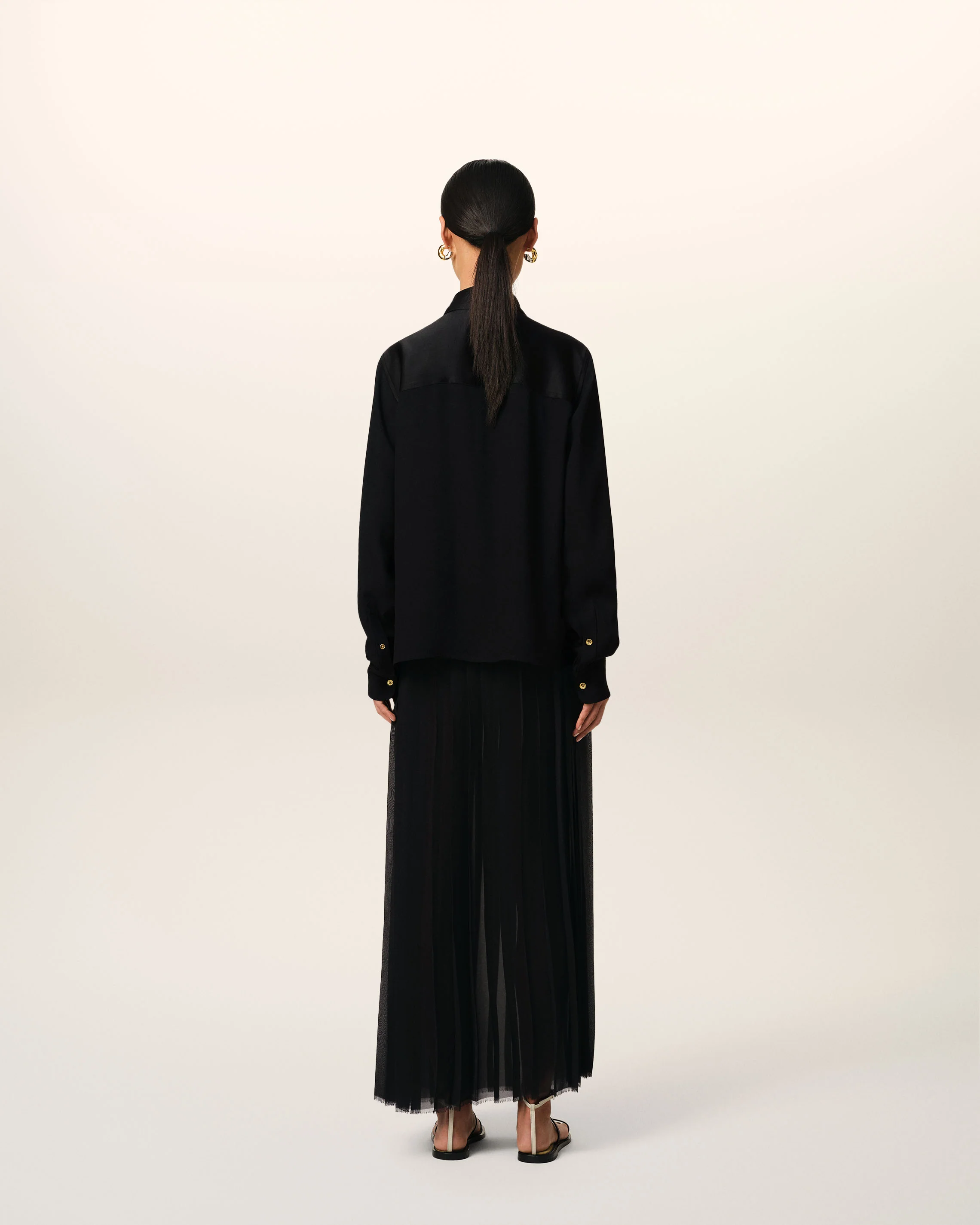 Black Contrasted Top Long Sleeve Shirt