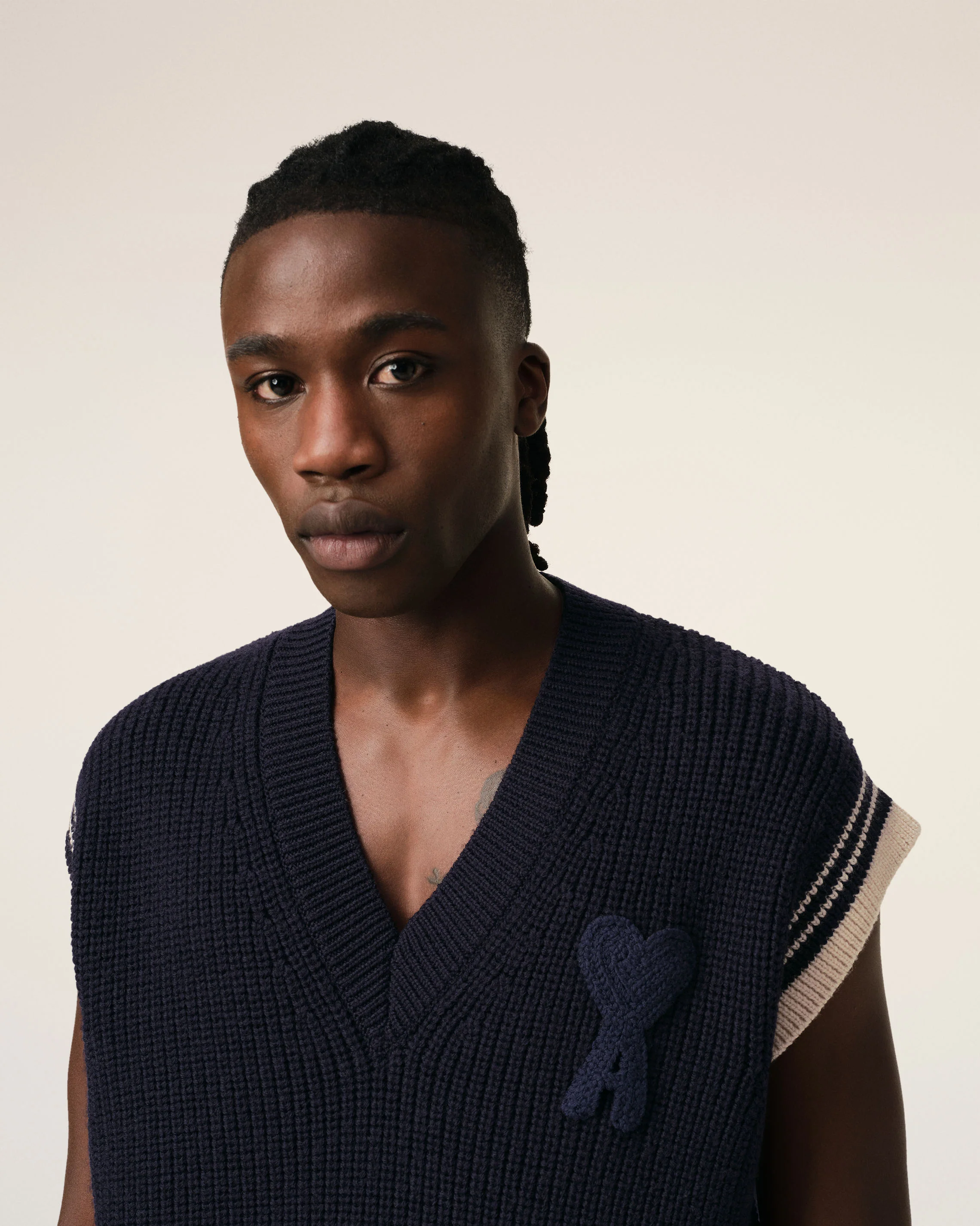 Navy Wool Ribbed Sleeveless V Neck Sweater