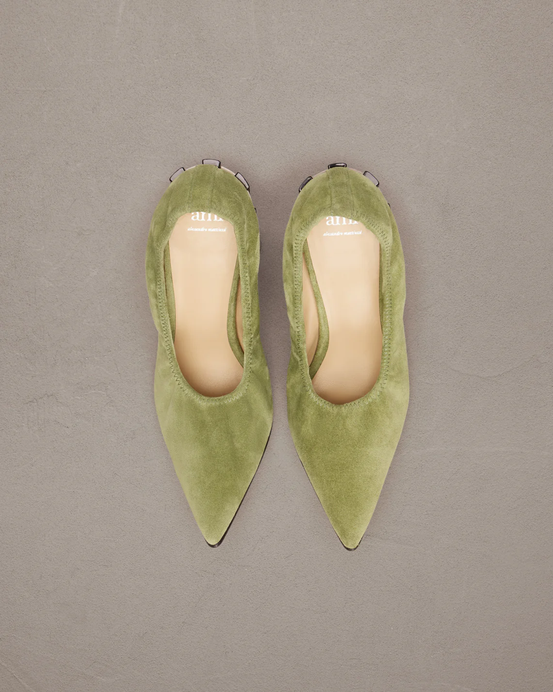 Pointed Toe Pleated Pumps