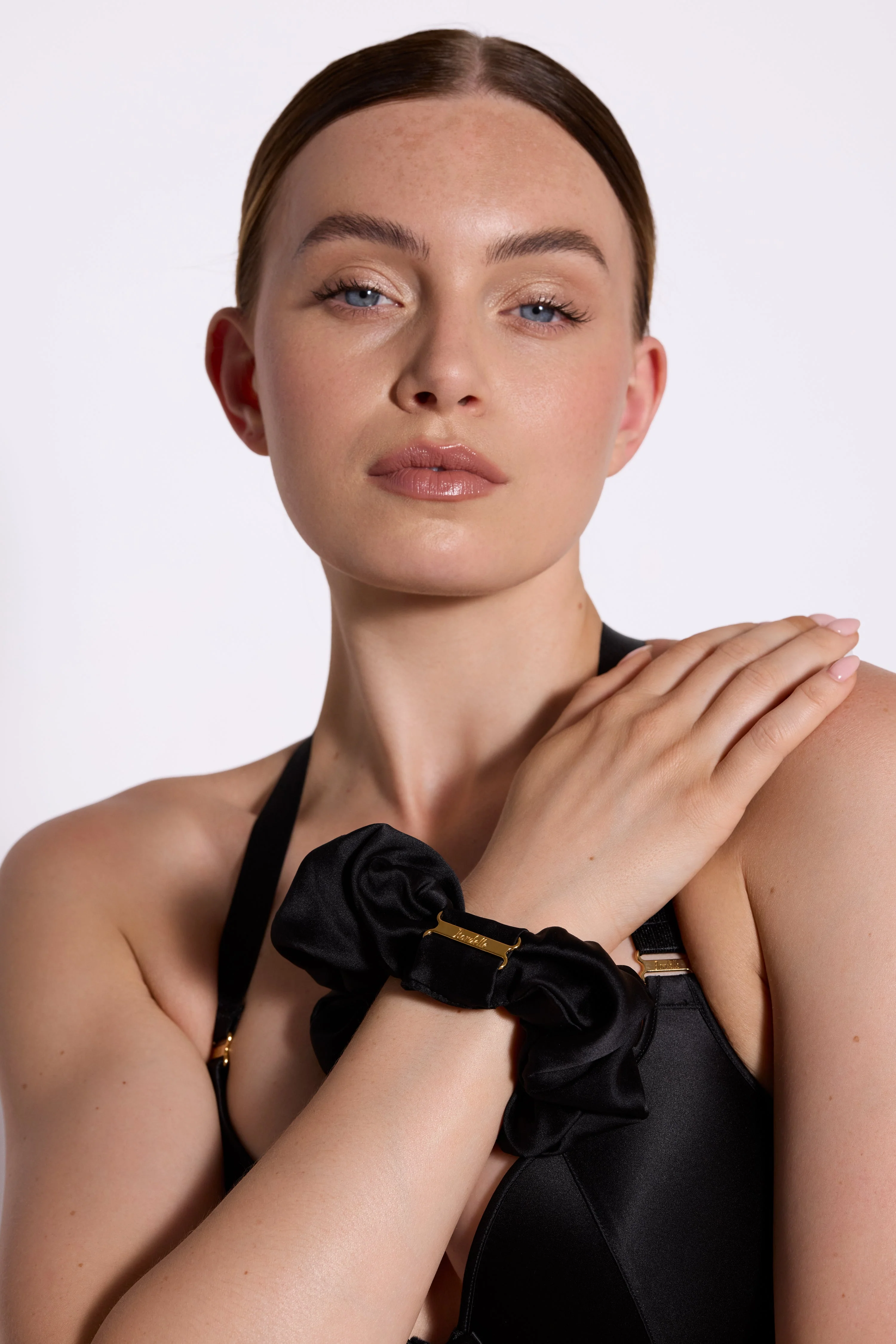 Signature Oversized Scrunchie