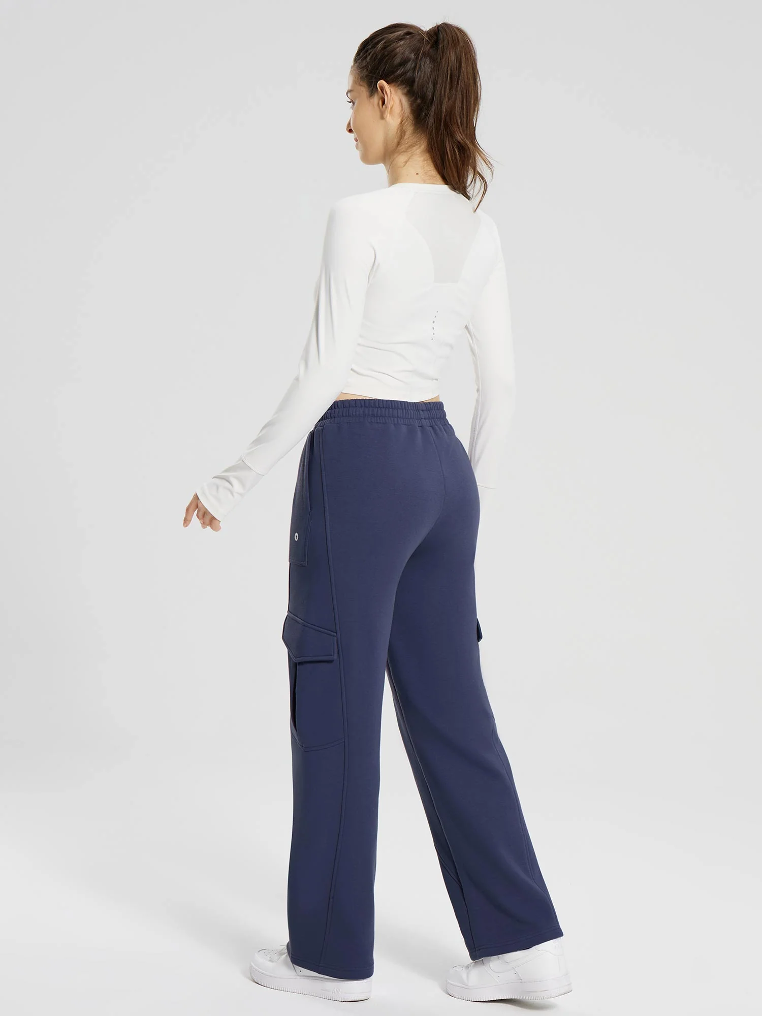 Evergreen Fleece Multi-Pocket Cargo Pants