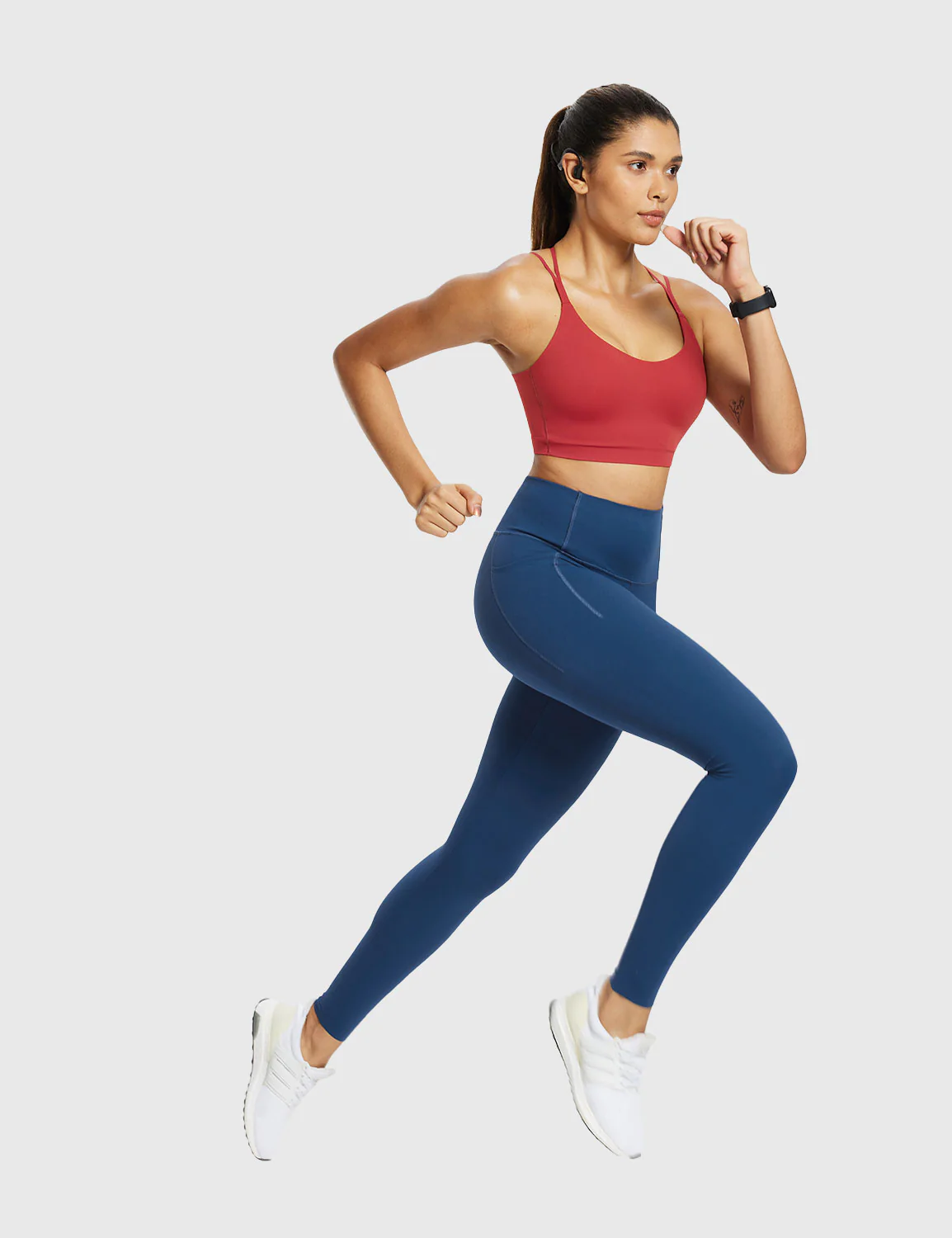 Freeleaf Cross-Strap Low-Impact Sports Bra