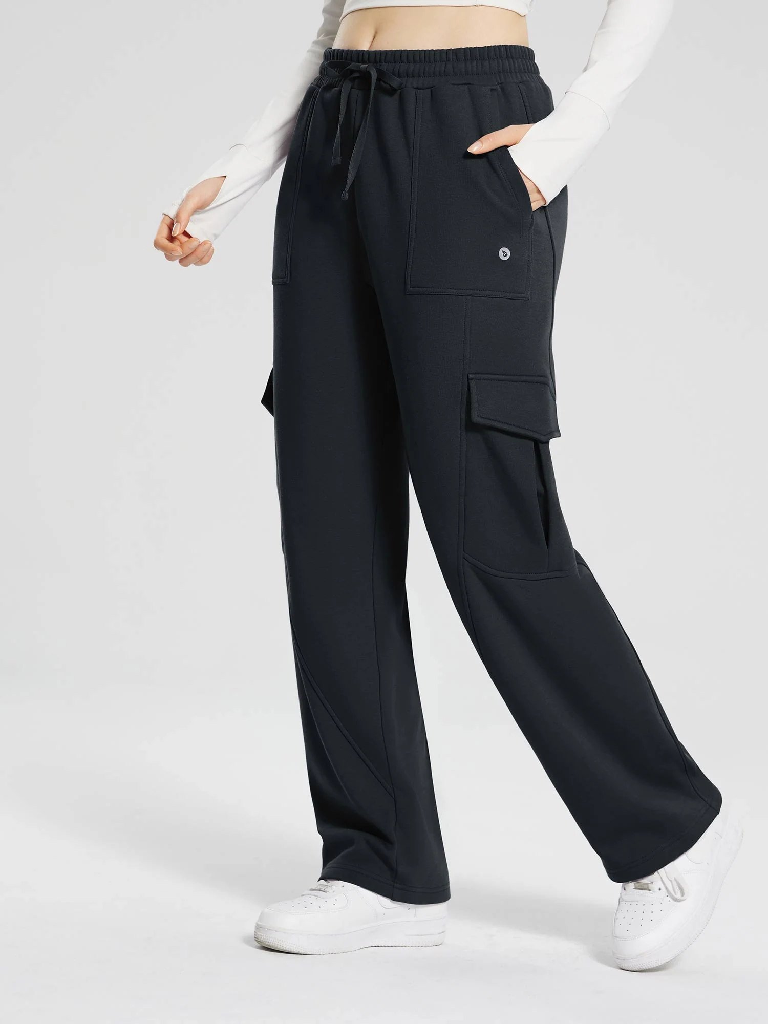 Evergreen Fleece Multi-Pocket Cargo Pants