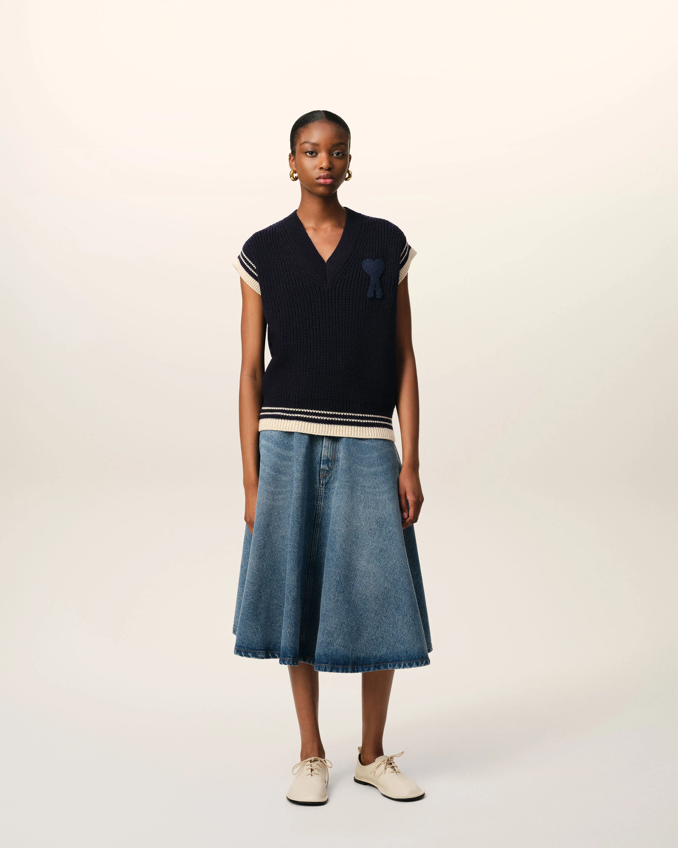 Navy Wool Ribbed Sleeveless V Neck Sweater