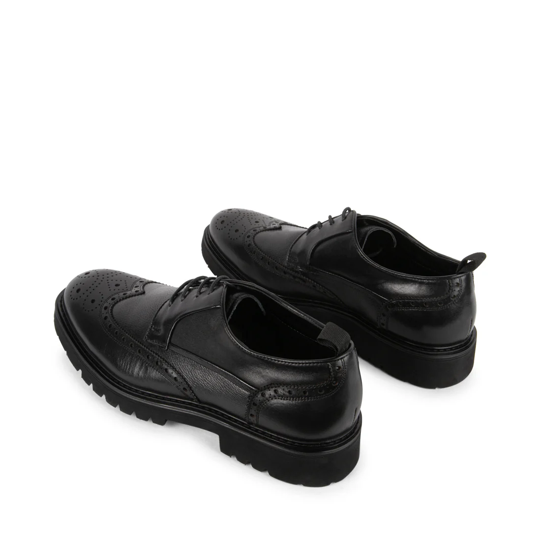 EMMULATE BLACK LEATHER