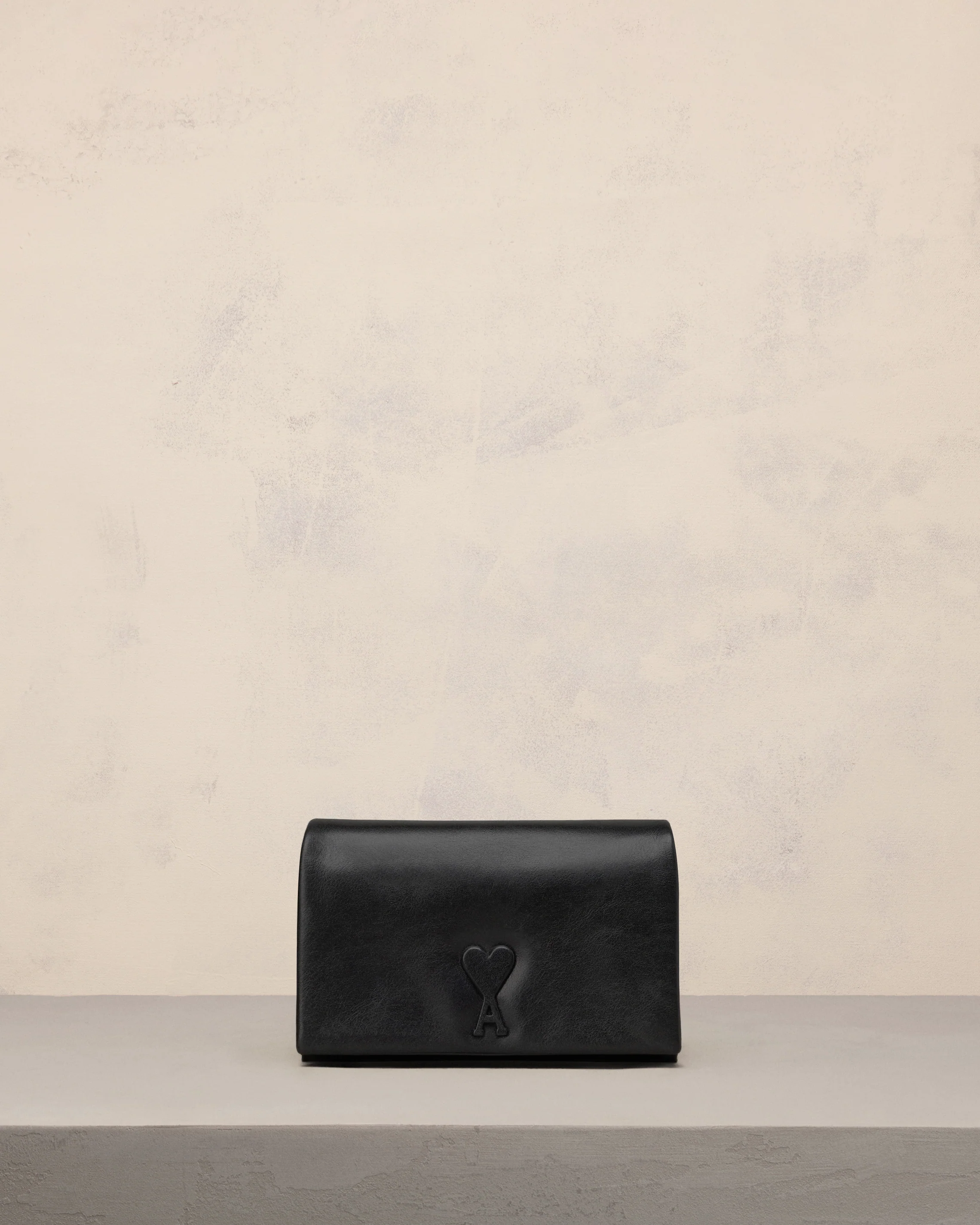 Black Leather Voulez-Vous Wallet Strap
