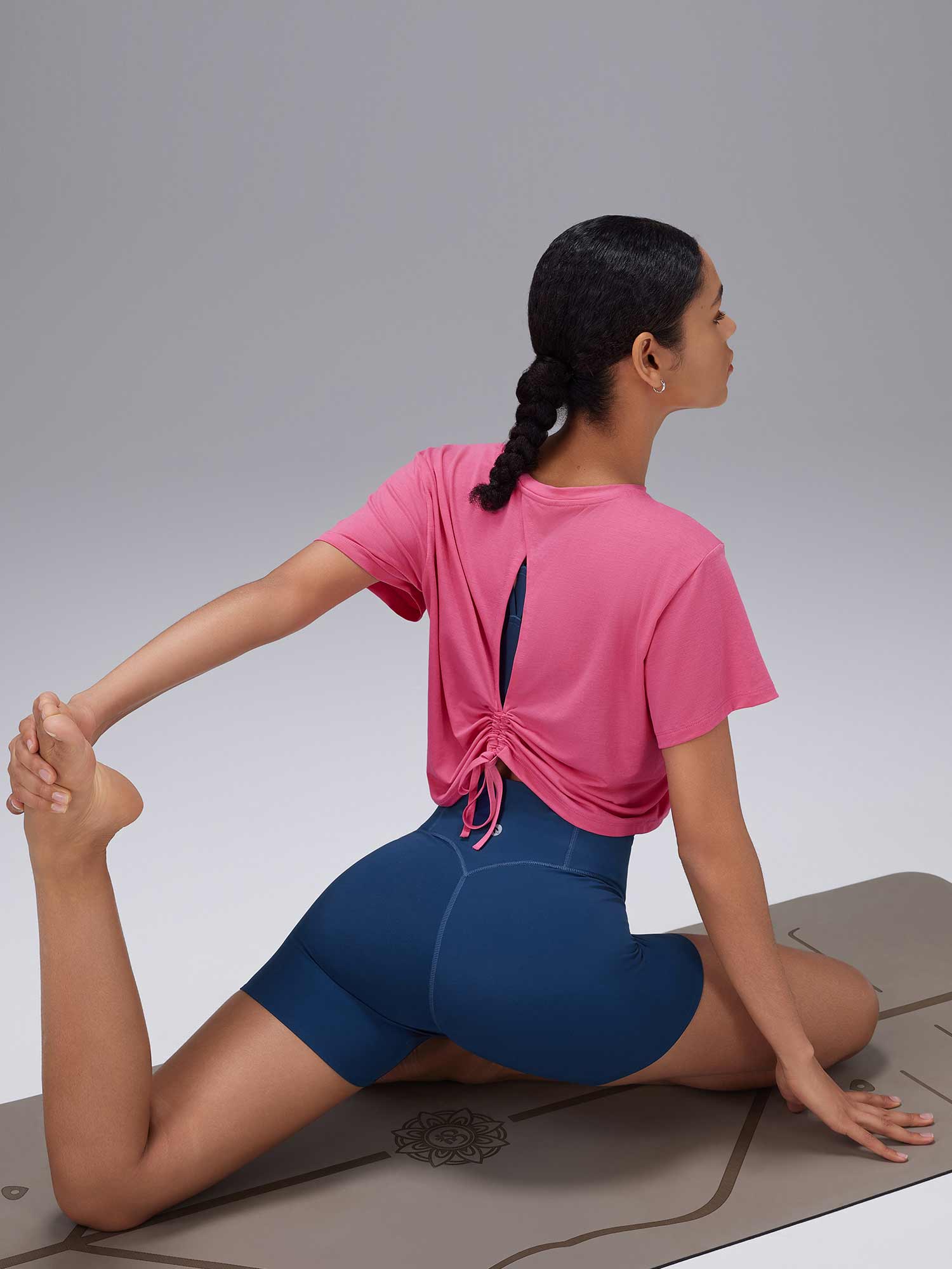 Freeleaf 5 Seamless High-Rise Shorts