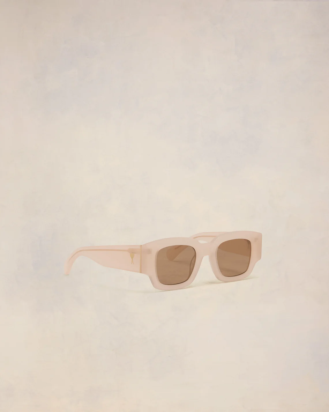 Classical Ami de Coeur Sunglasses