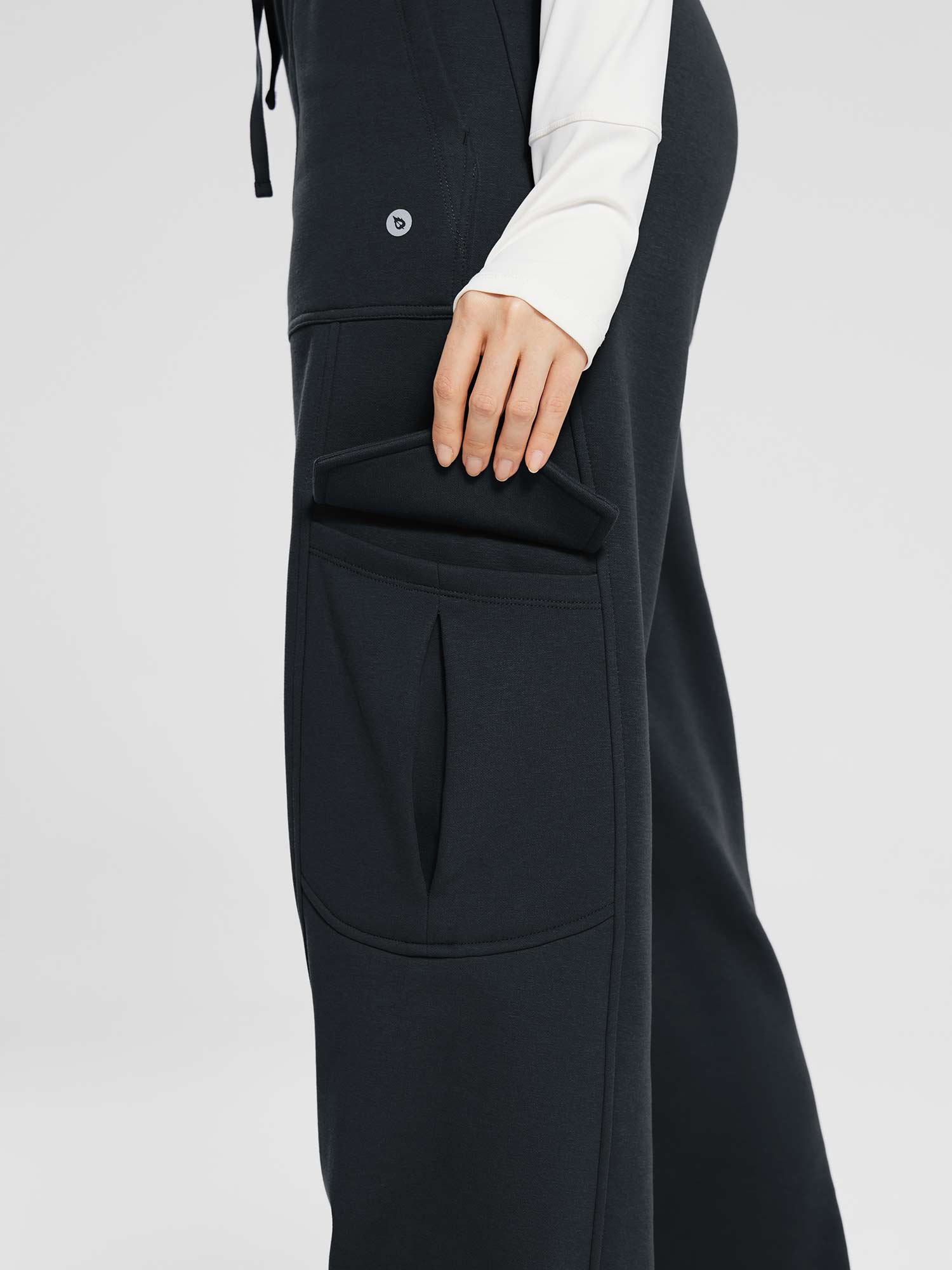 Evergreen Fleece Multi-Pocket Cargo Pants