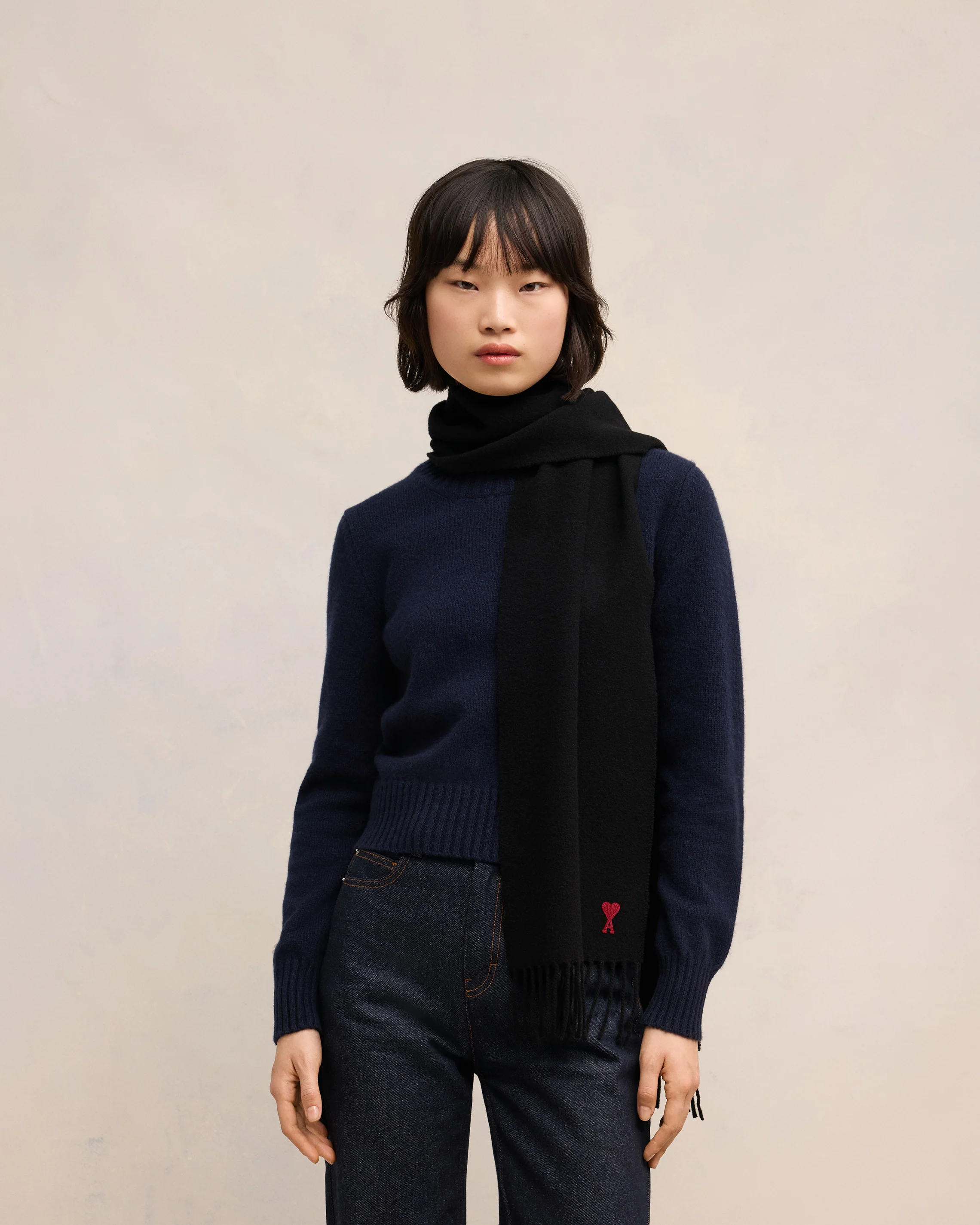 Black Wool Ami de Coeur Scarf