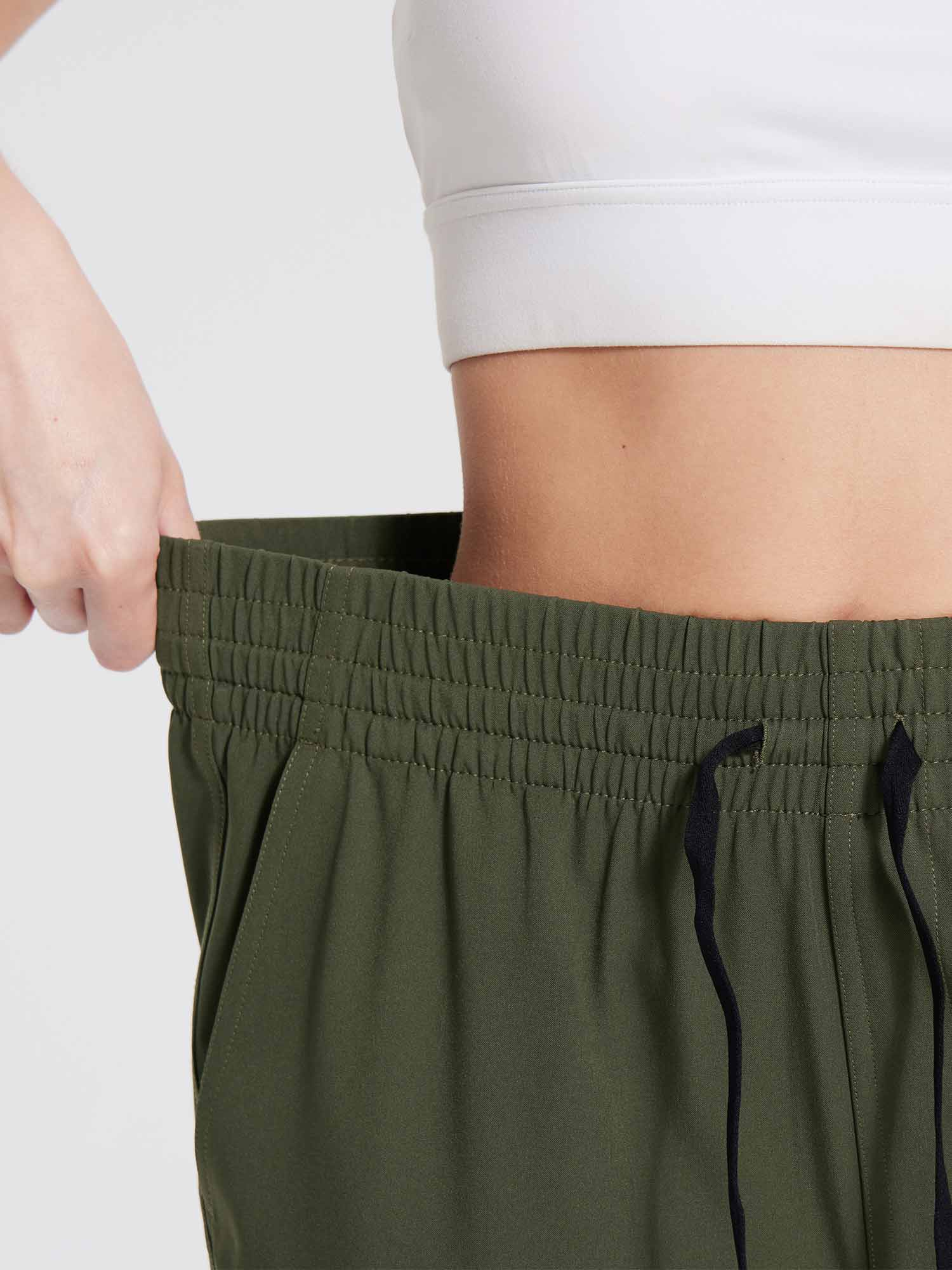 Laureate Utility Big Pocket Straight-Leg Pants