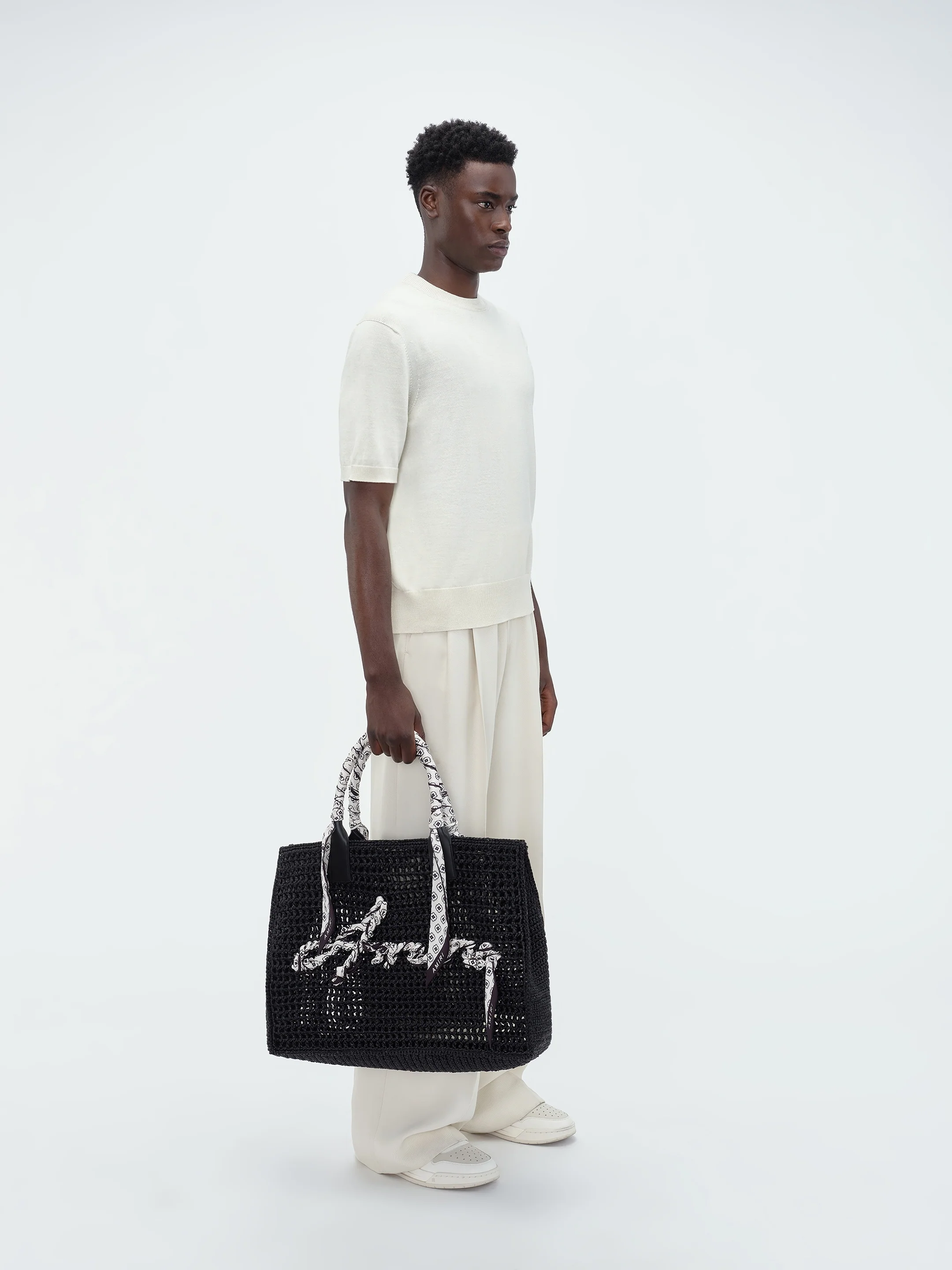 OPEN WEAVE RAFFIA TOTE BAG - Black