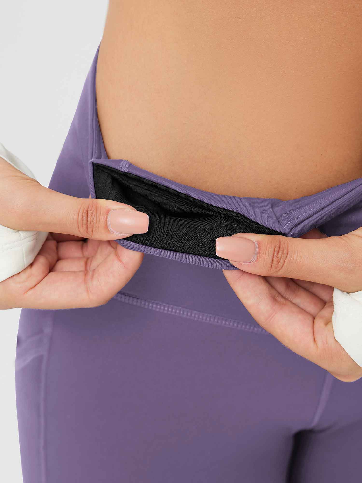 Laureate Thermal Pocketed Leggings