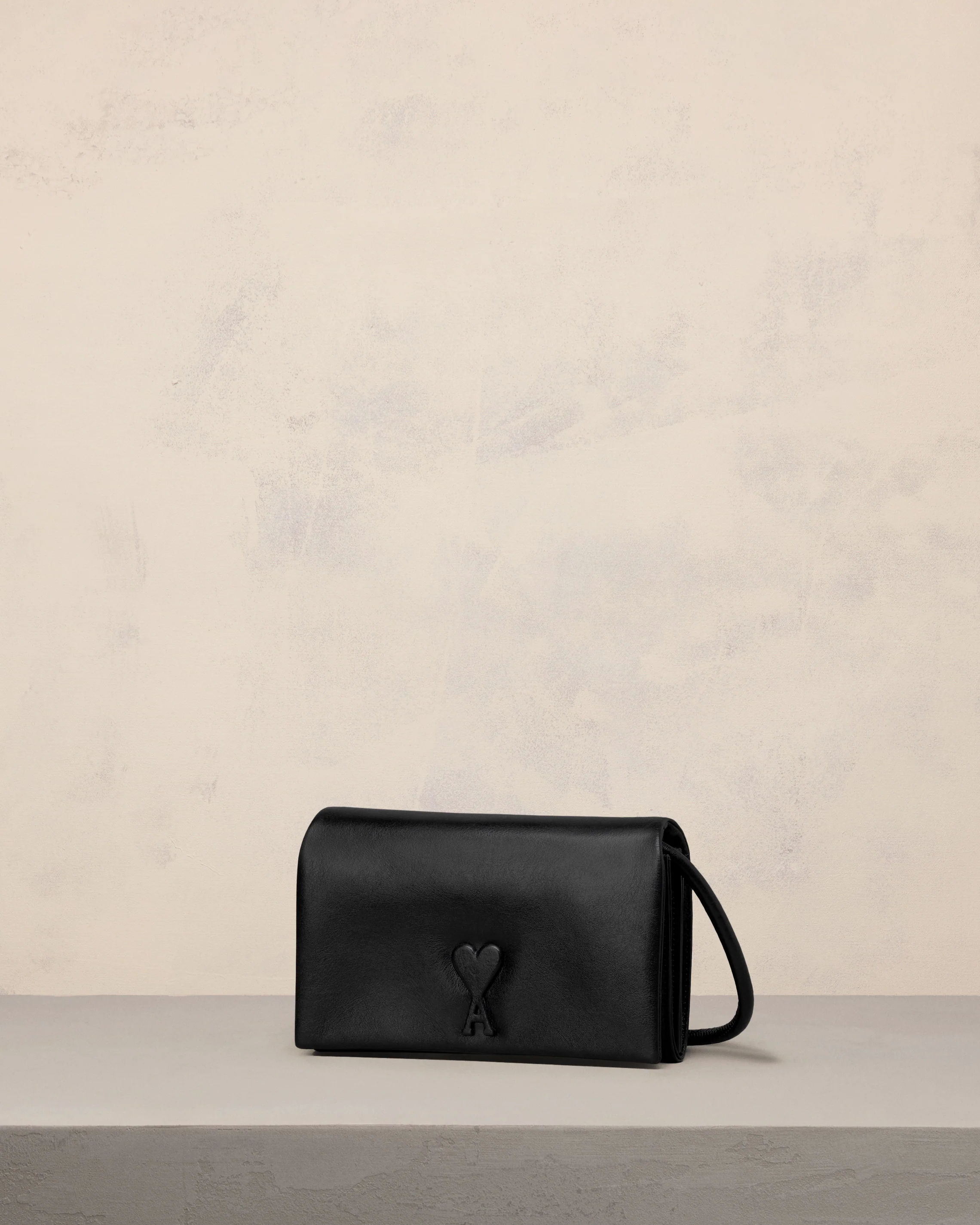 Black Leather Voulez-Vous Wallet Strap