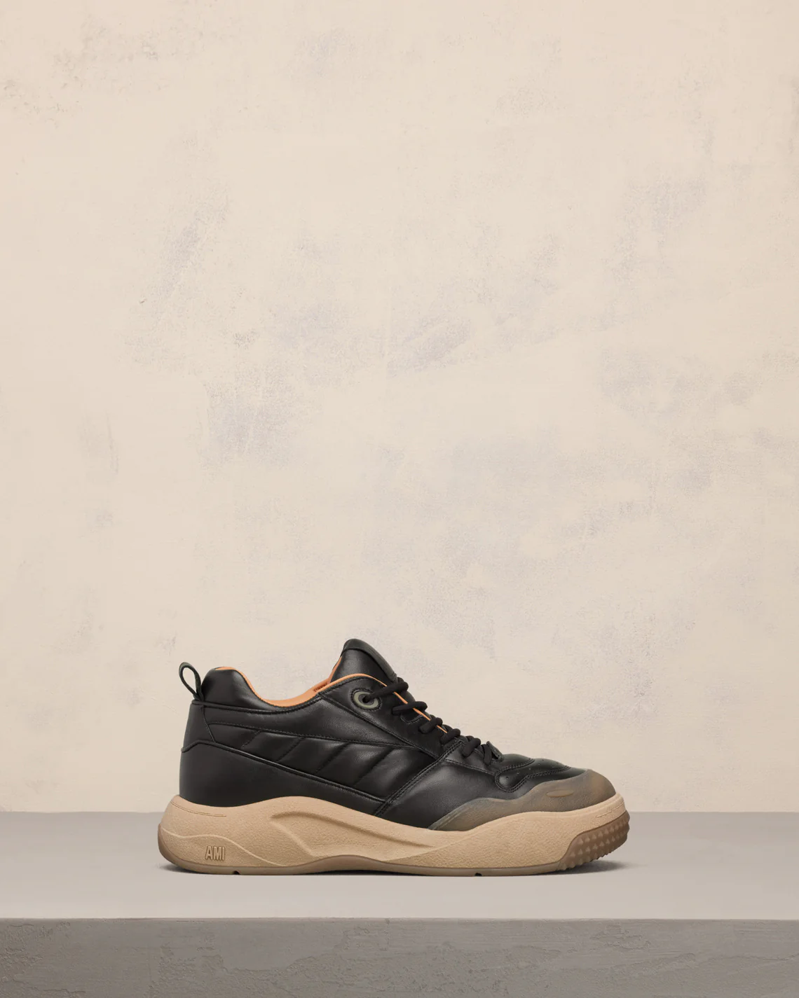 Low Top Ami SN1509 Sneakers