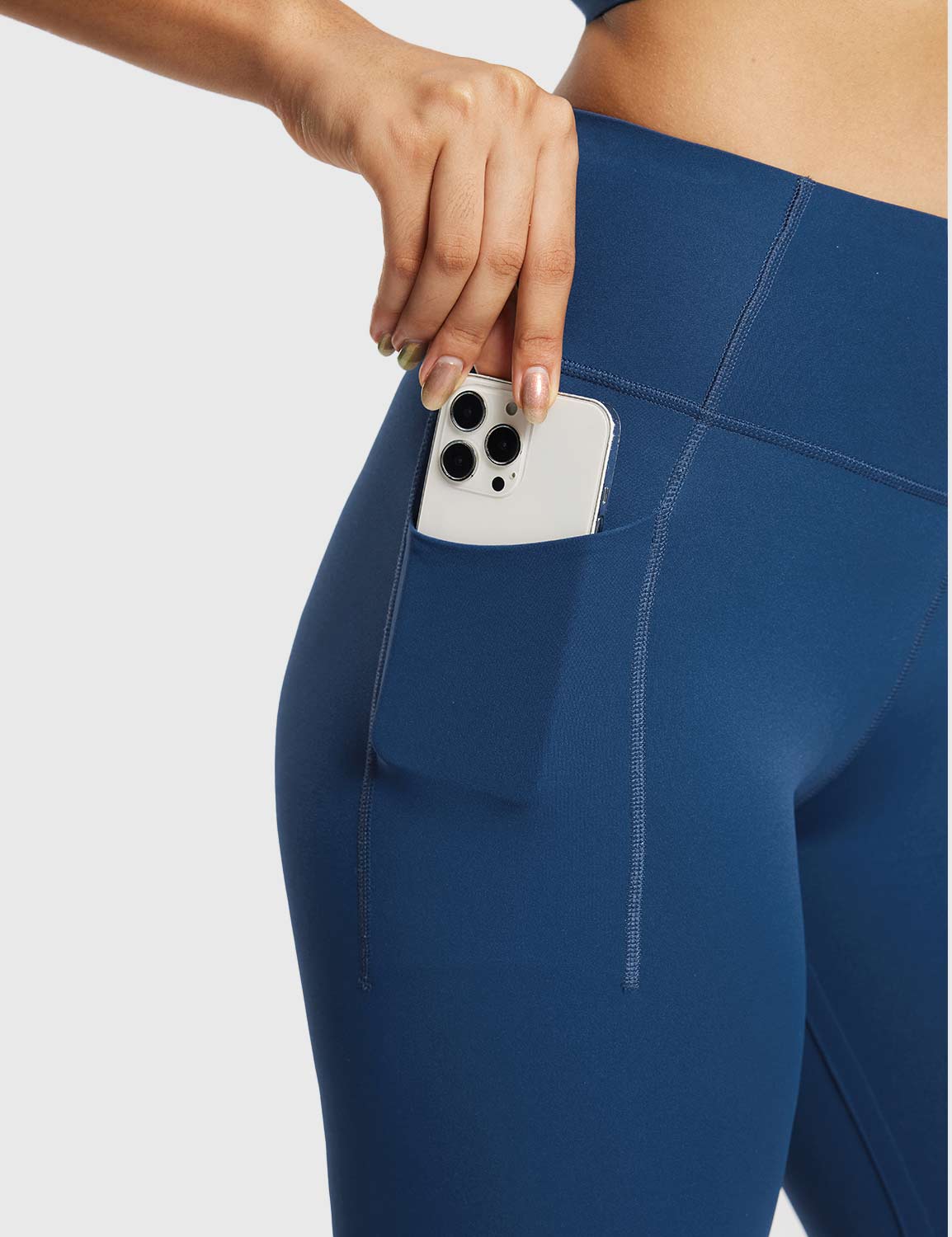 Freeleaf 8 Seamless High-Rise Shorts