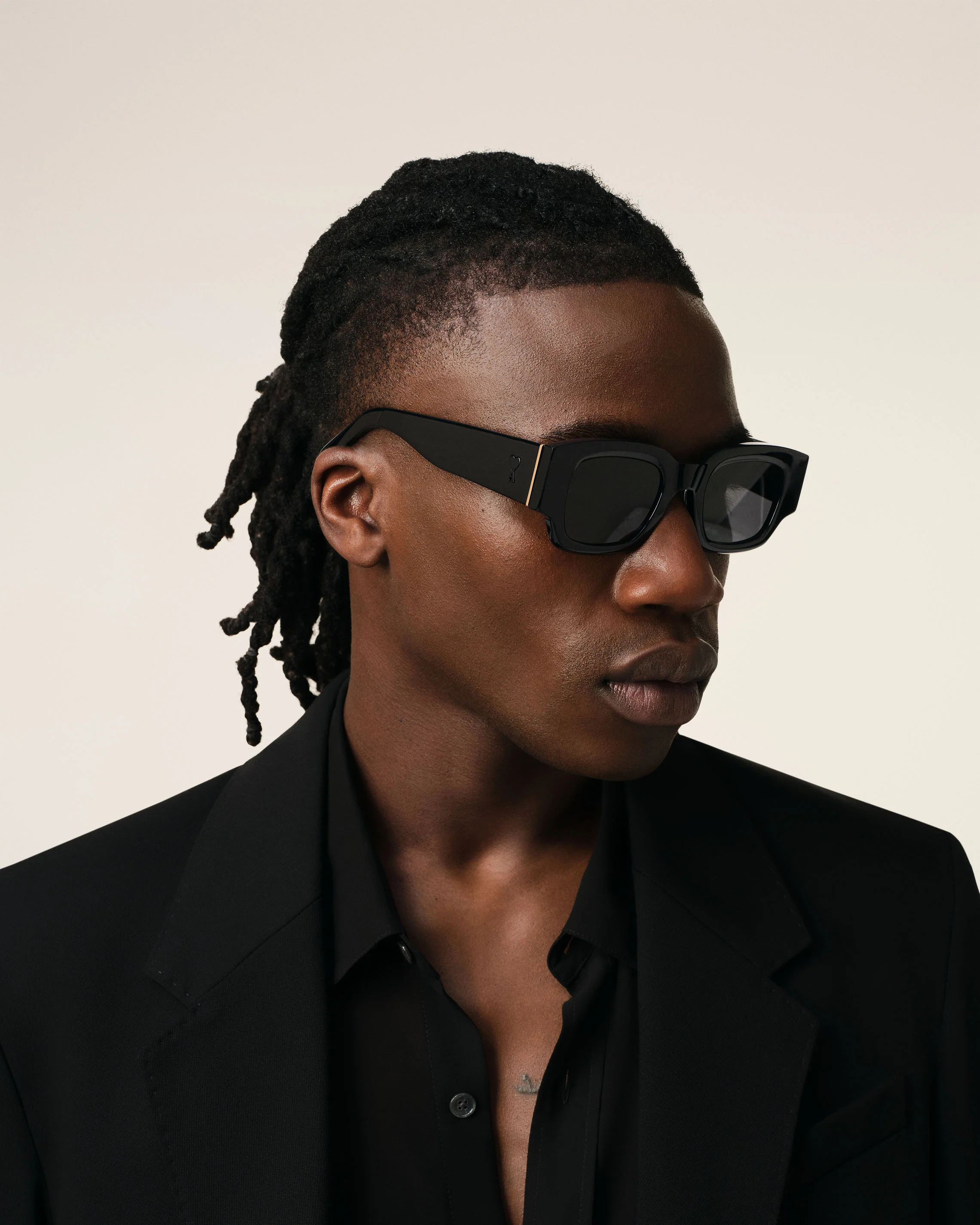 Black 75001 Sunglasses