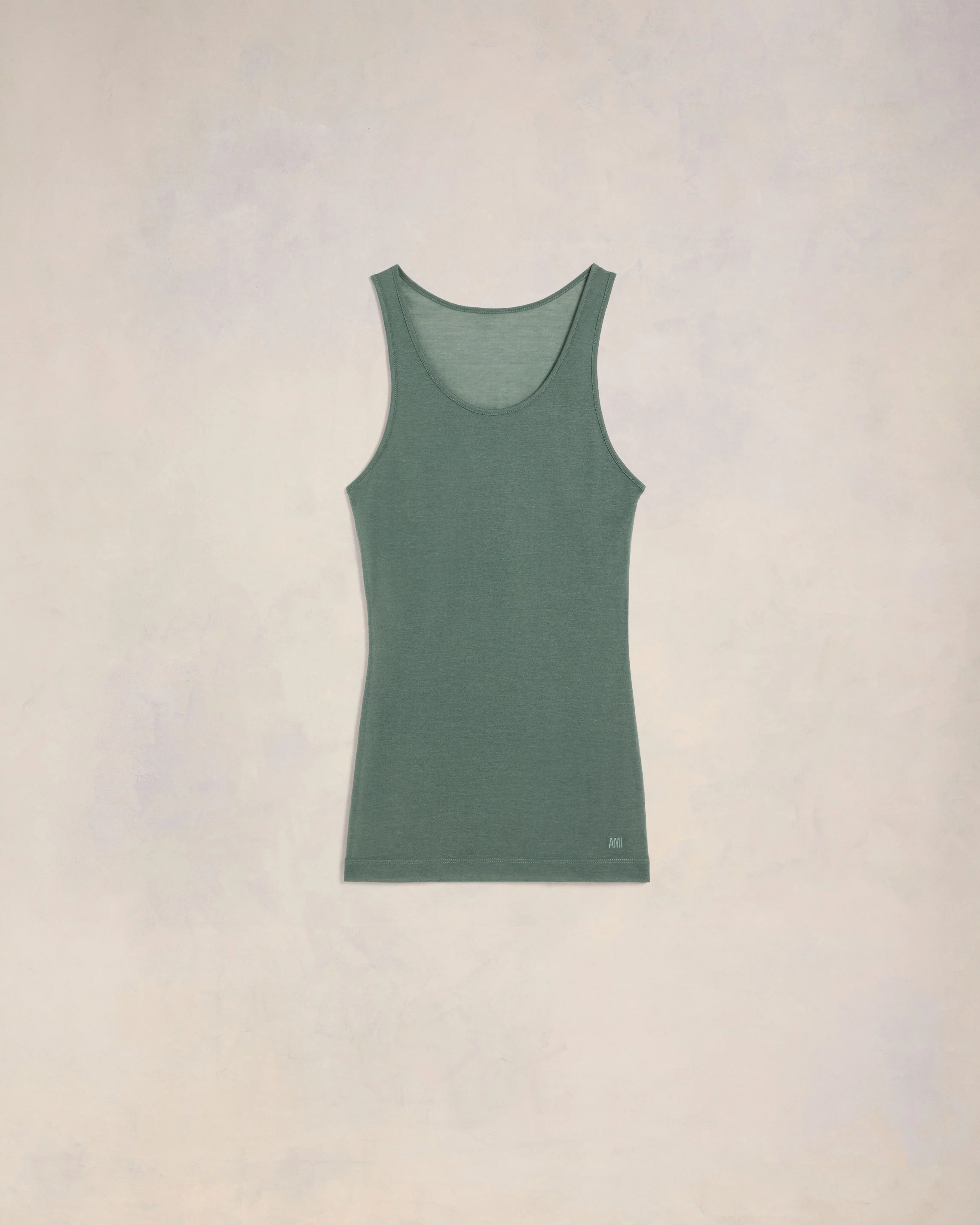 Low Necked Tanktop