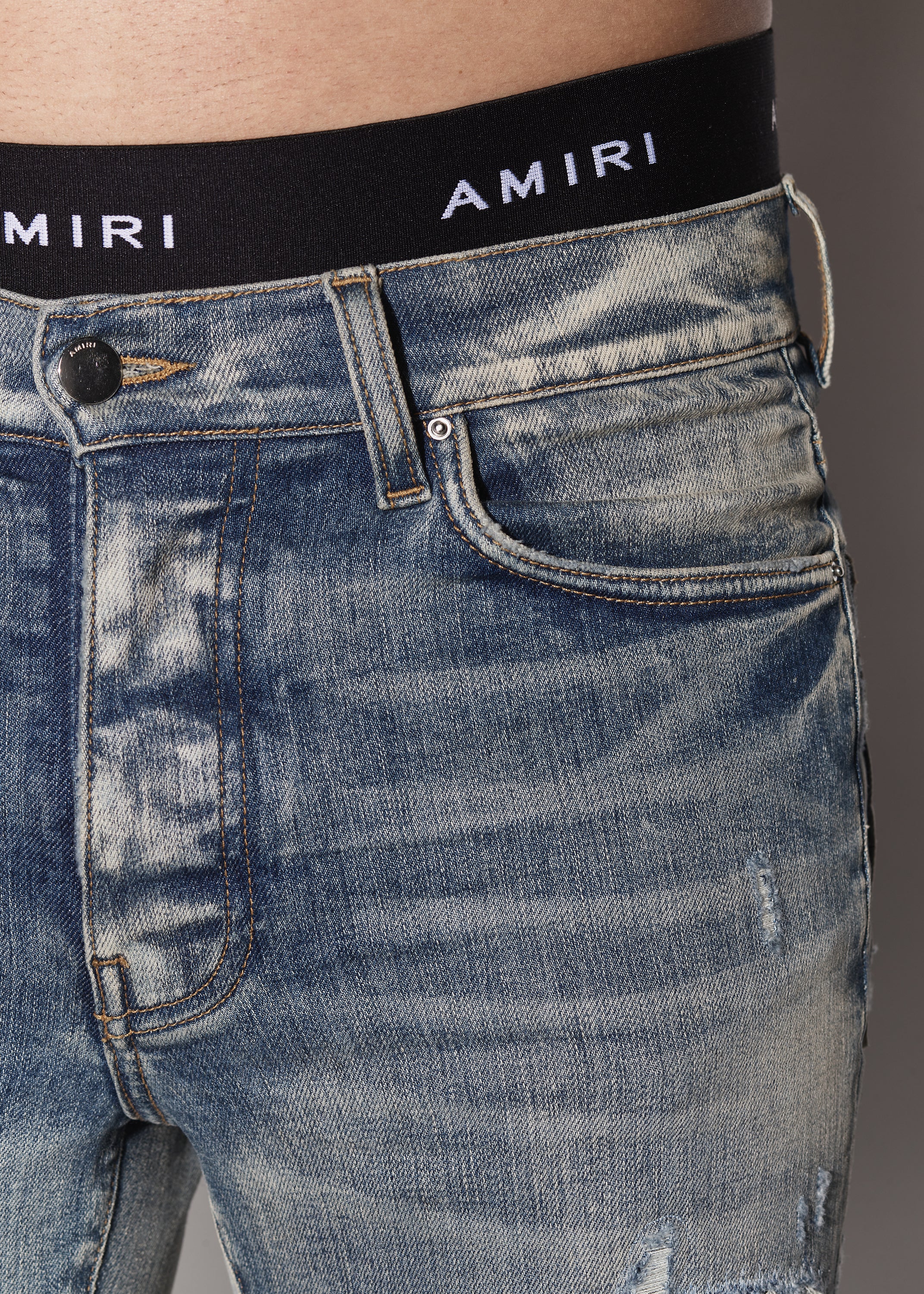 AMIRI LOGO BRIEF - BLACK