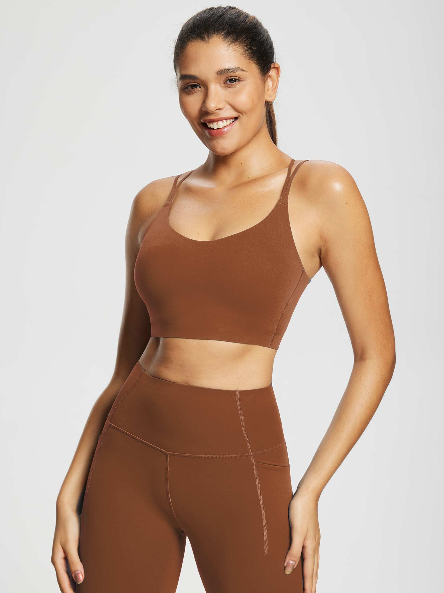 Freeleaf Cross-Strap Low-Impact Sports Bra