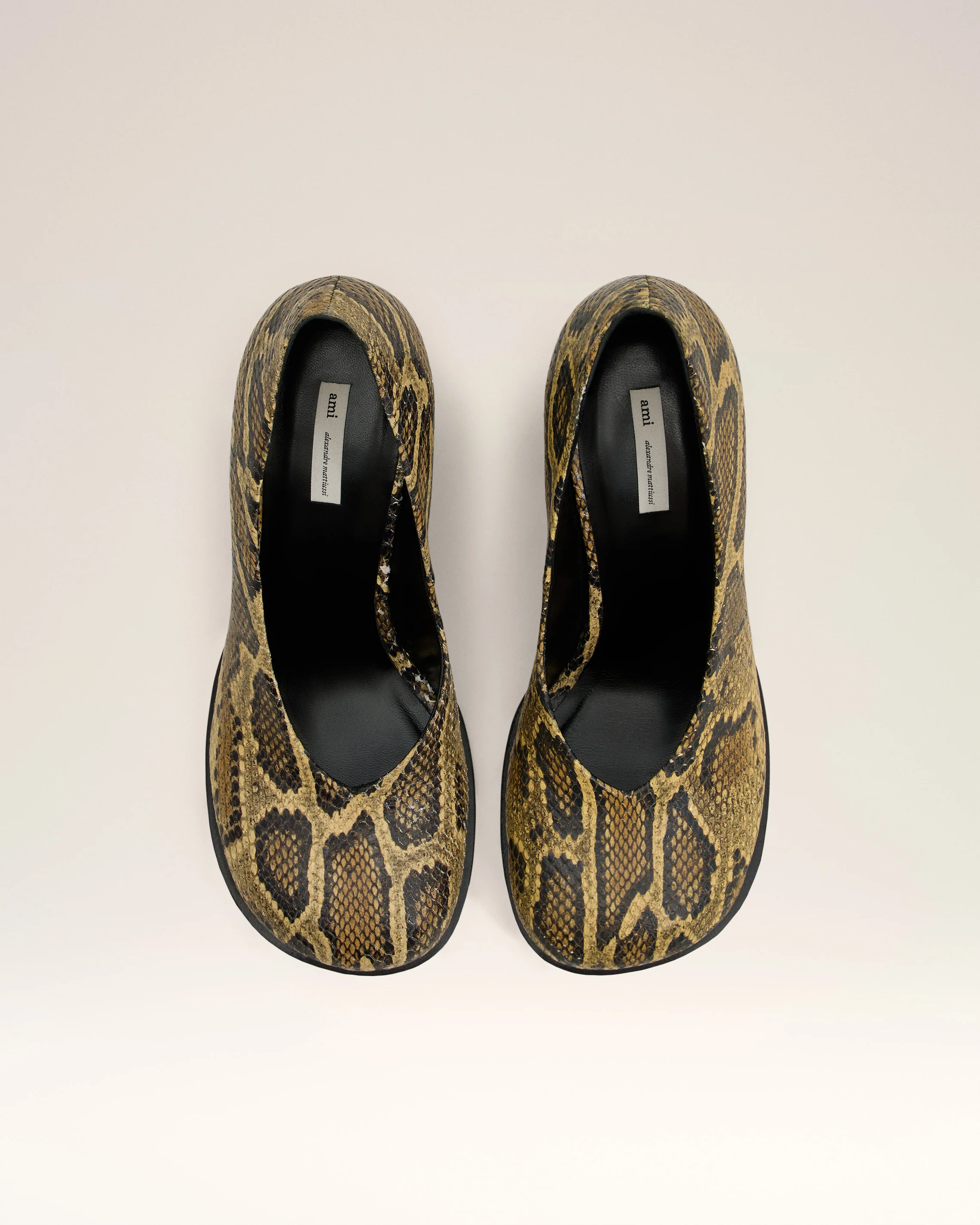 Beige Leather Piano Pump